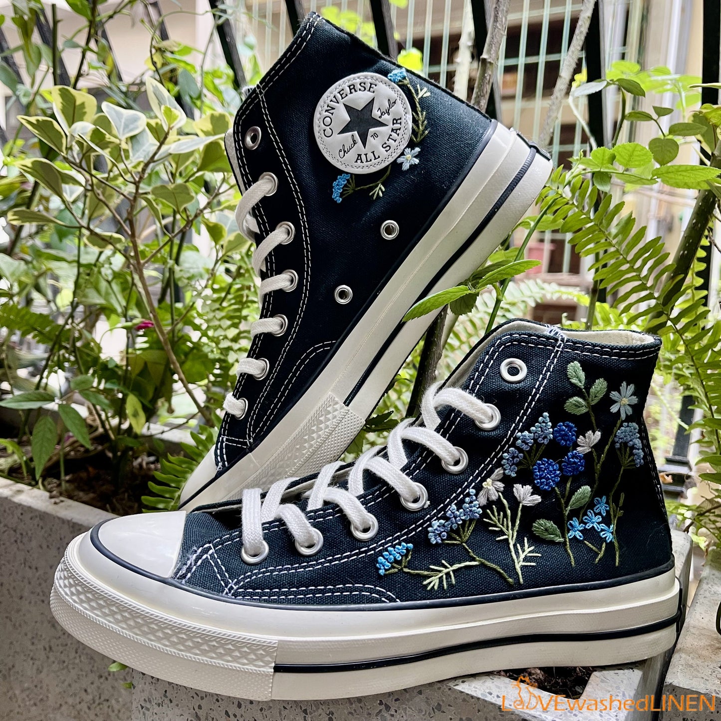 Custom Converse Chuck Taylor/ Garden Flowers Embroidered Convesre/Wedding Flowers Embroidered Sneakers/Bridal Flowers Embroidered Convesre