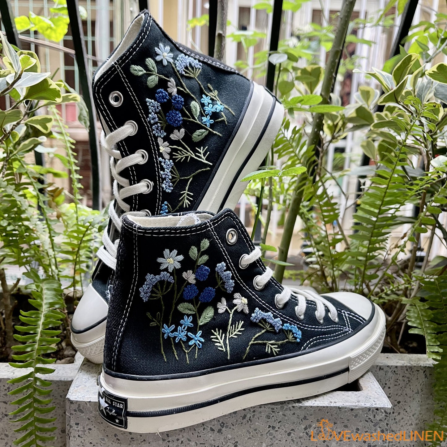 Custom Converse Chuck Taylor/ Garden Flowers Embroidered Convesre/Wedding Flowers Embroidered Sneakers/Bridal Flowers Embroidered Convesr