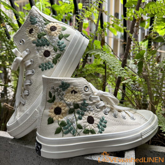 Custom Shoes Taylor 1970s/ Wedding Flowers Embroidered Sneakers/ Bridal Sunflower bouquet embroidered Shoes/ Sunflowers Embroidered Sneakers