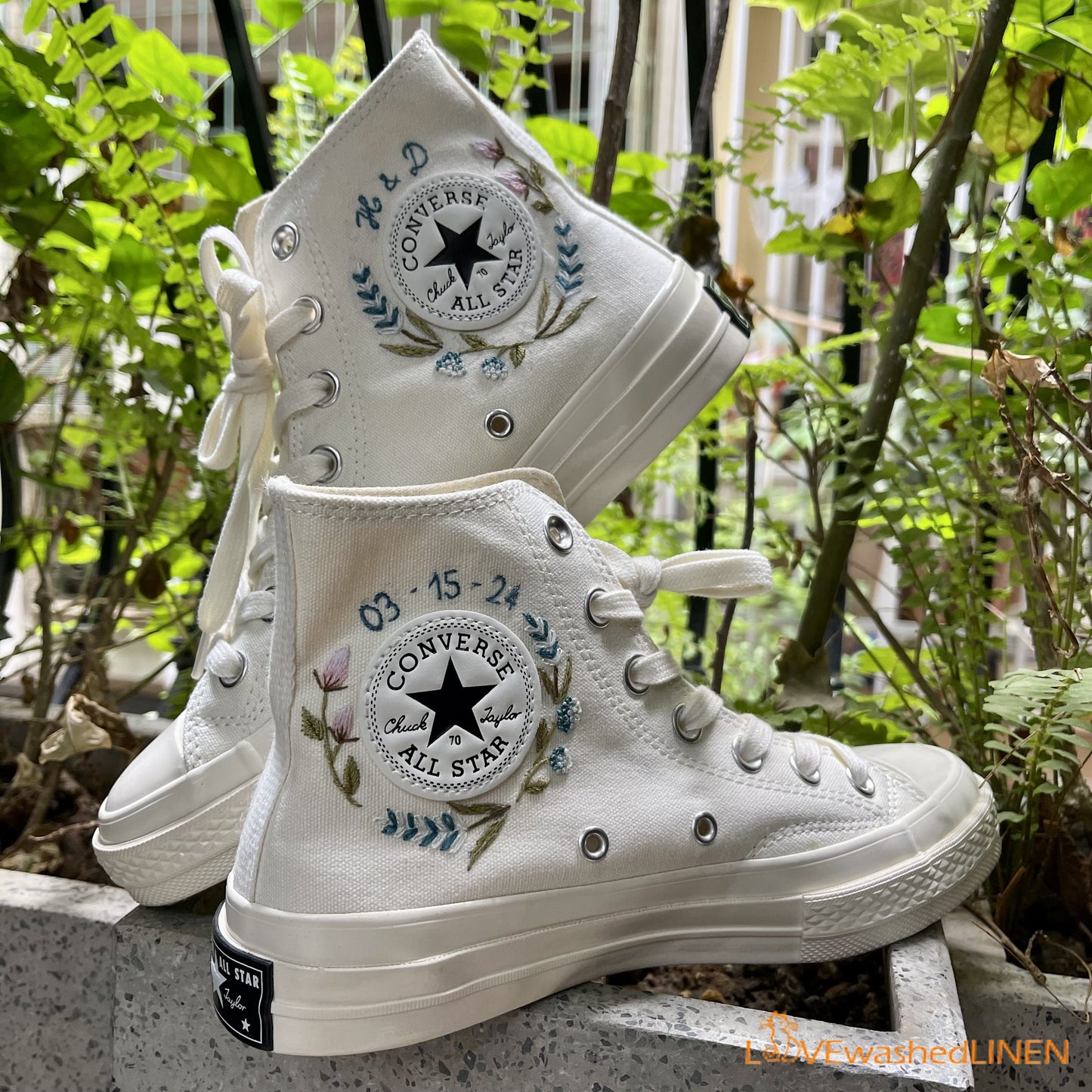 Custom Coverse Chuck Taylor/ Wedding Flowers Embroidered Converse/ Bridal Flowers Embroidered Sneakers Wedding Flowers Embroidered Sneakers/