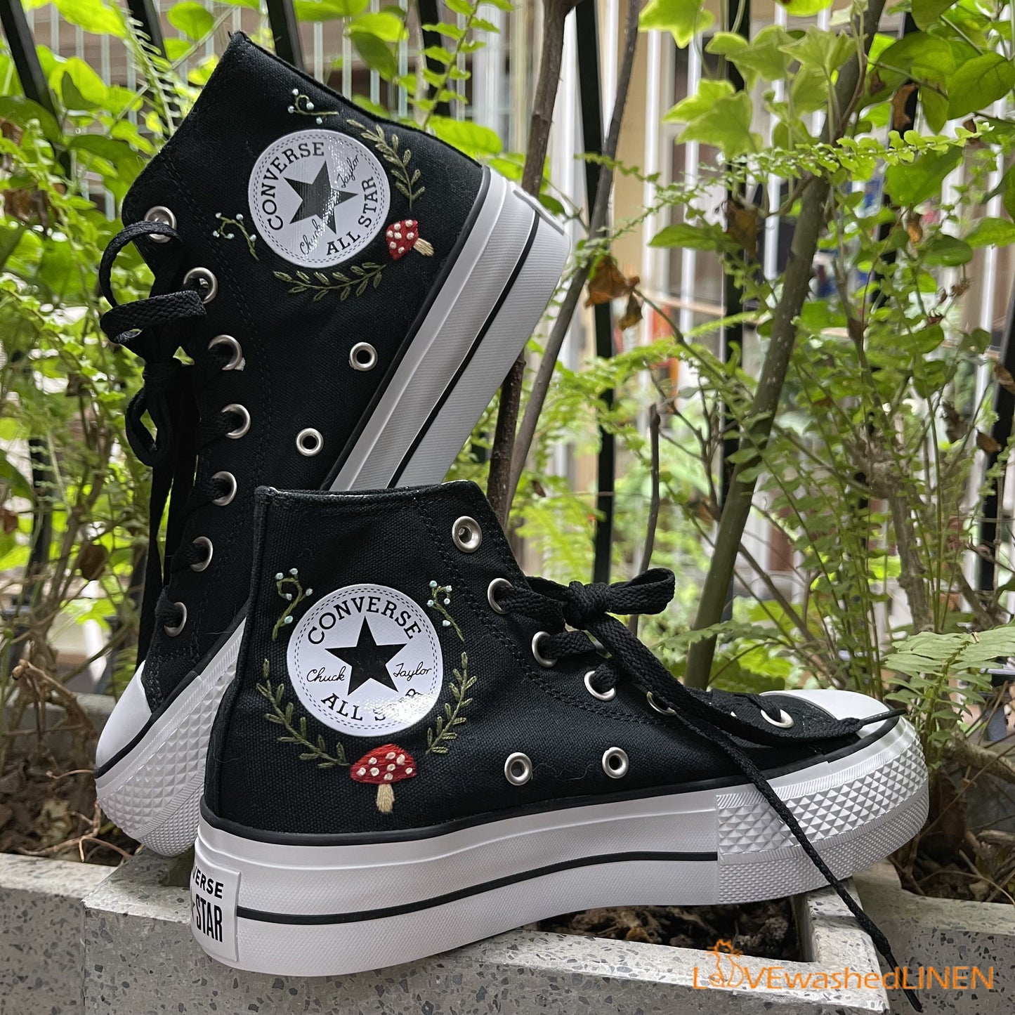 Custom Coverse Chuck Taylor/ Wedding Flowers Embroidered Converse/ Bridal Flowers Embroidered Sneakers Wedding Flowers Embroidered Sneakers/