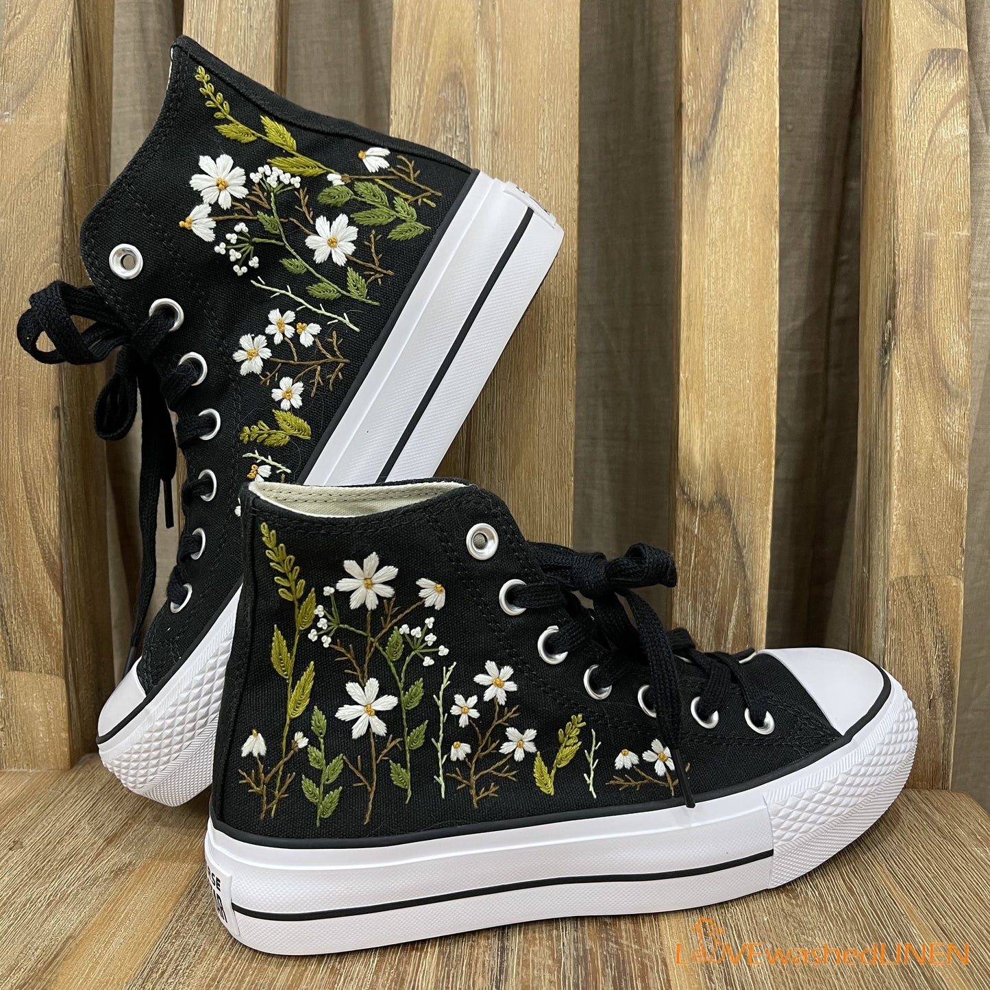 Custom Coverse Chuck Taylor/ Wedding Flowers Embroidered Converse/ Bridal Flowers Embroidered Sneakers Wedding Flowers Embroidered Sneakers/