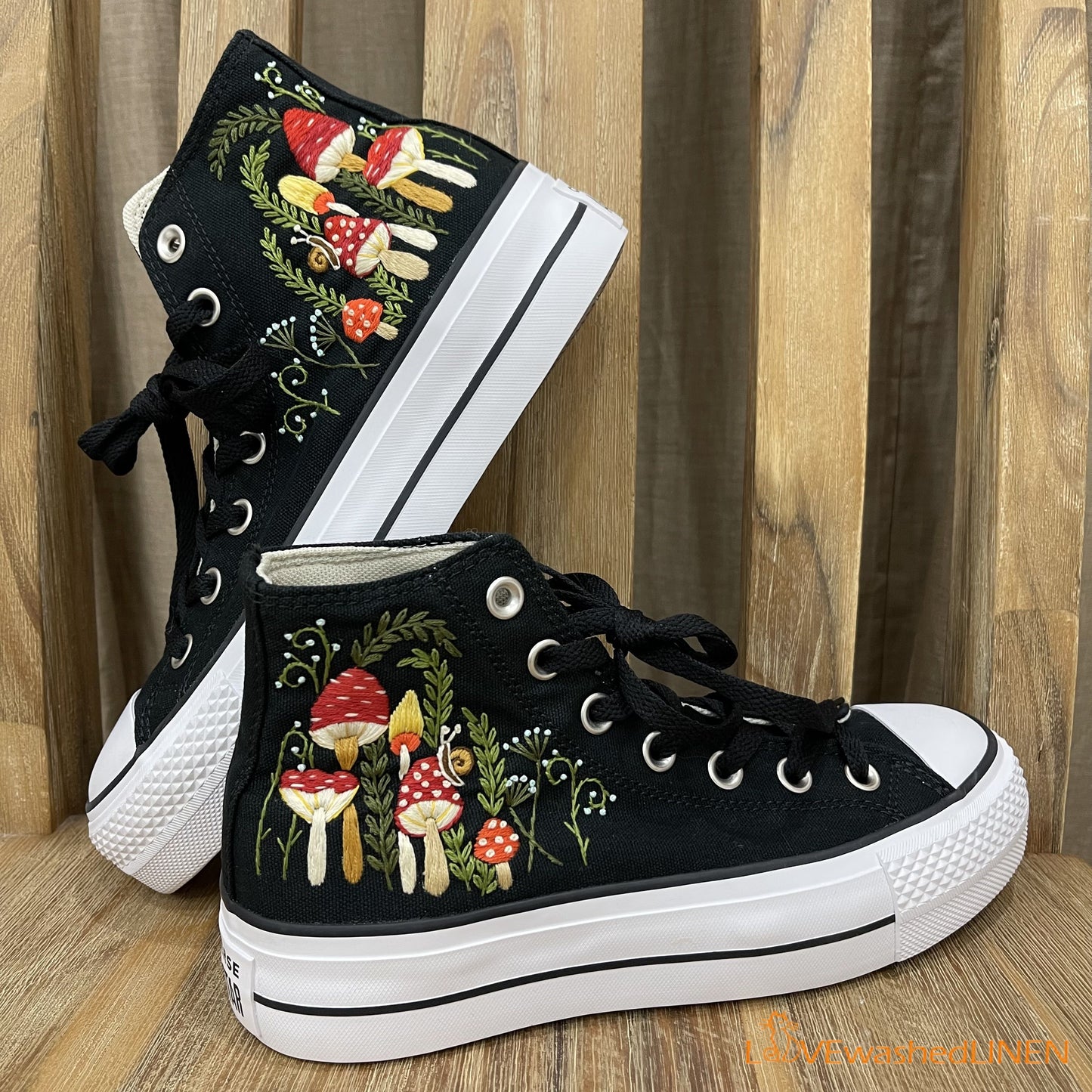 Custom Coverse Chuck Taylor/ Wedding Flowers Embroidered Converse/ Bridal Flowers Embroidered Sneakers Wedding Flowers Embroidered Sneakers/