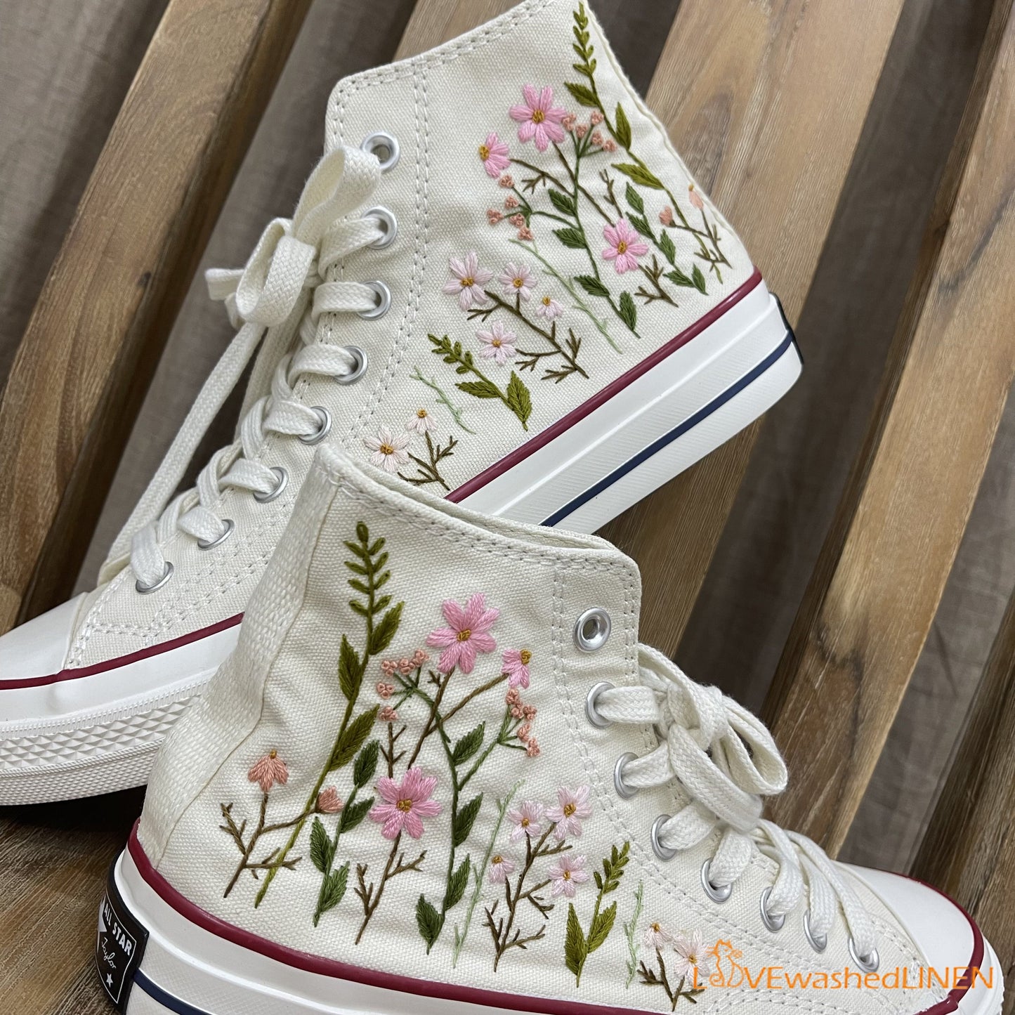 Custom Embroidered Converse High Tops/ Custom Converse Chuck Taylor 1970s Embroidered Daisy Flower/ Wedding sneakers/ Wedding Gift