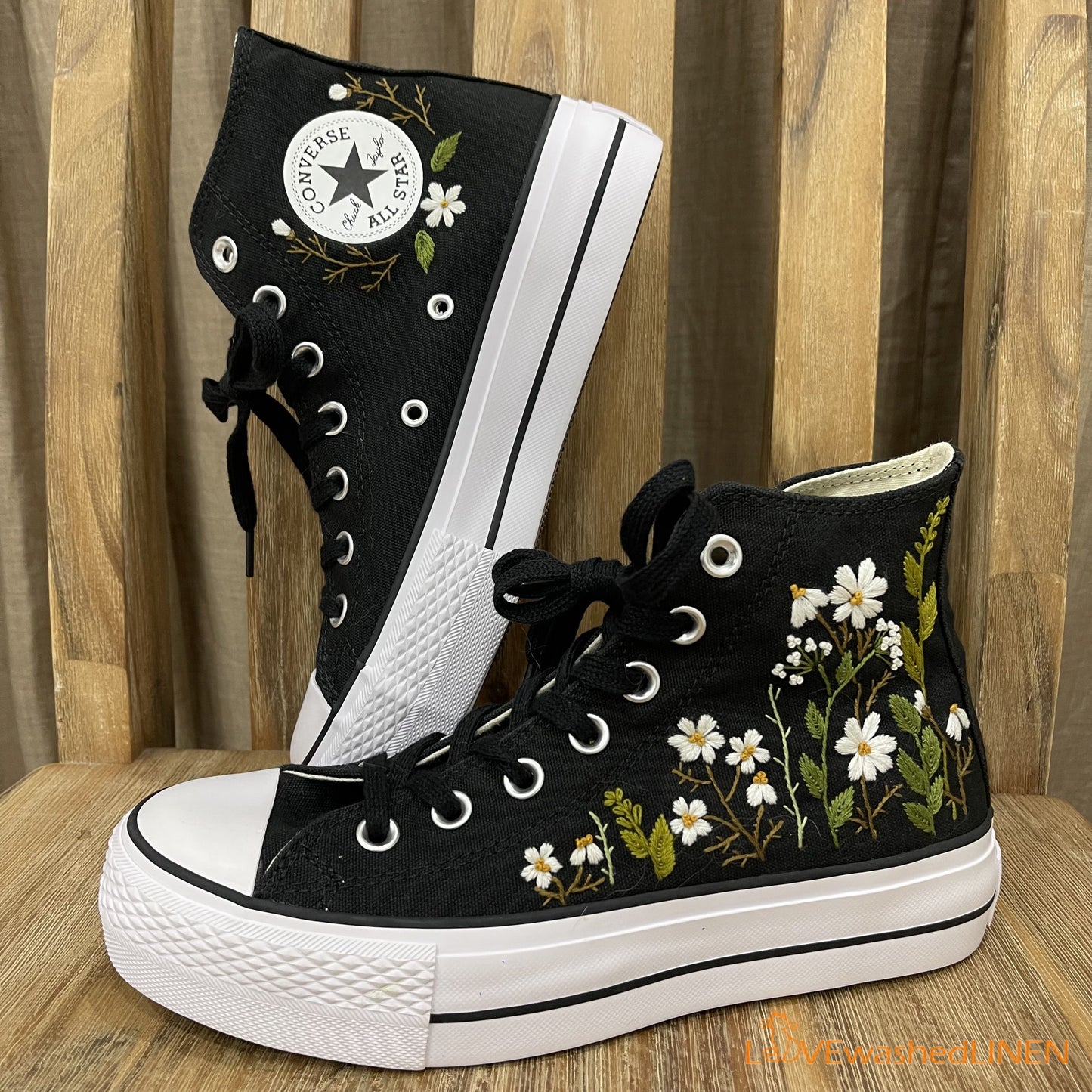 Custom Coverse Chuck Taylor/ Wedding Flowers Embroidered Converse/ Bridal Flowers Embroidered Sneakers Wedding Flowers Embroidered Sneakers/