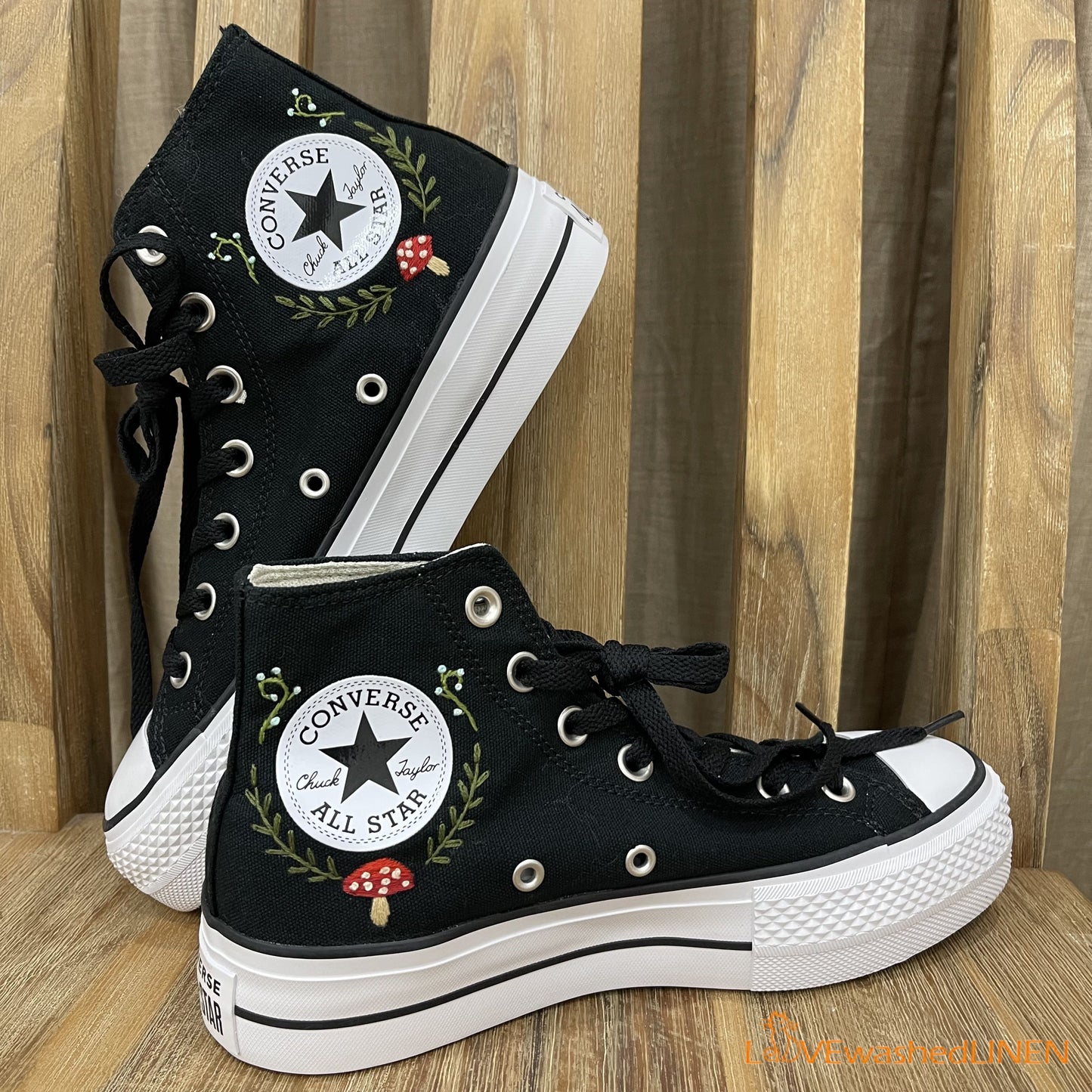 Custom Coverse Chuck Taylor/ Wedding Flowers Embroidered Converse/ Bridal Flowers Embroidered Sneakers Wedding Flowers Embroidered Sneakers/