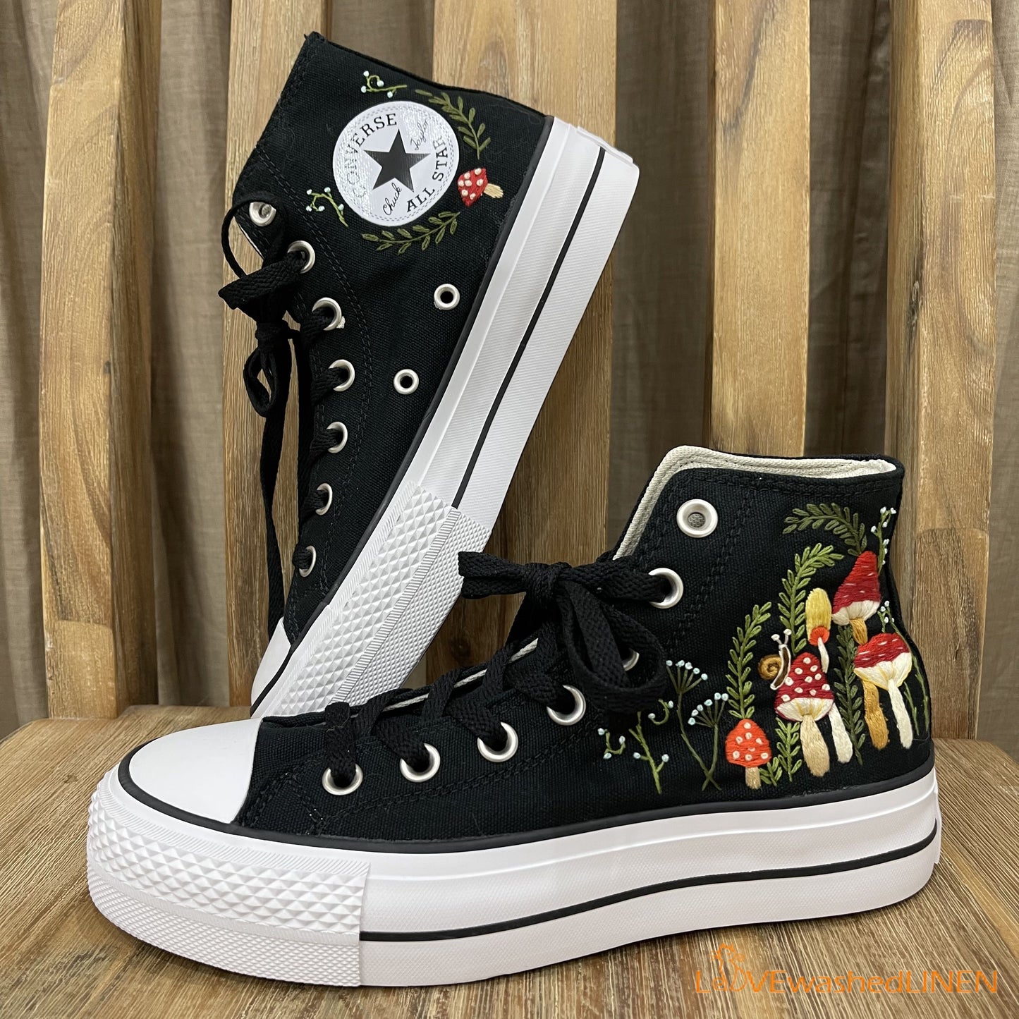 Custom Coverse Chuck Taylor/ Wedding Flowers Embroidered Converse/ Bridal Flowers Embroidered Sneakers Wedding Flowers Embroidered Sneakers/