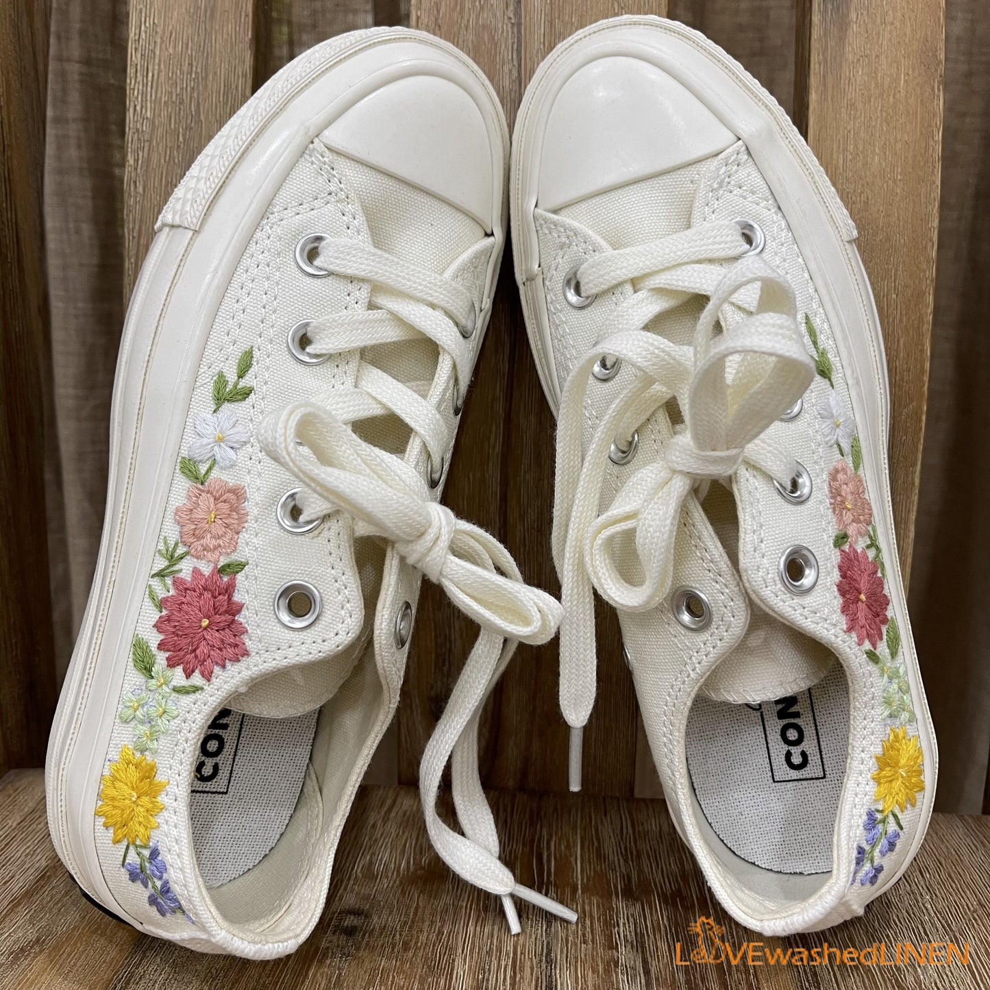 Custom Wedding Sneakers/ Wedding Flowers Embroidered Shoes/ Bridal Flowers Embroidered Sneakers Wedding Flowers Embroidered Sneakers/