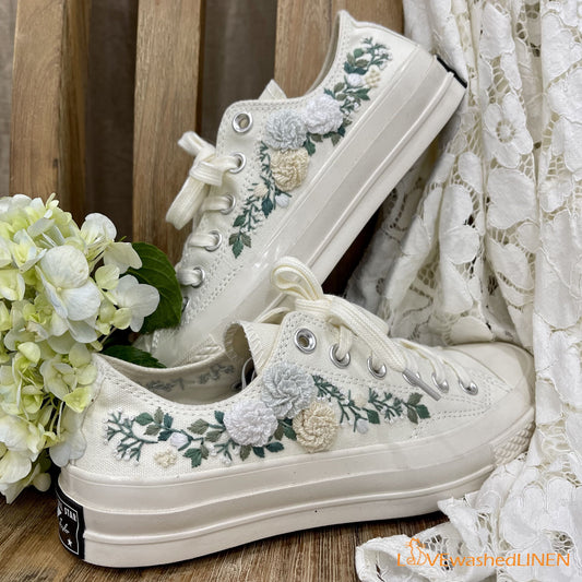 3 D Hand Embroidery Coverse Chuck Taylor/ Wedding Flowers Embroidered Converse/ Bridal Flowers Embroidered Sneakers Wedding Flowers