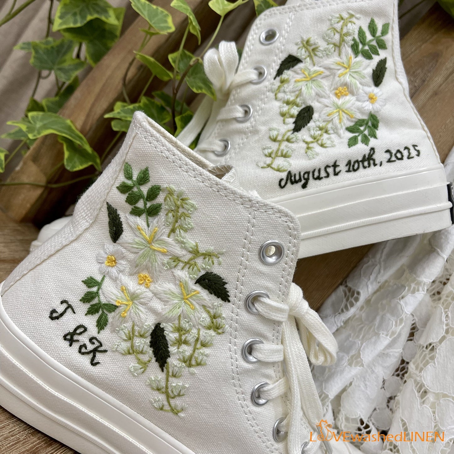 Custom Coverse Chuck Taylor/ Wedding Flowers Embroidered Converse/ Bridal Flowers Embroidered Sneakers Wedding Flowers Embroidered Sneakers/