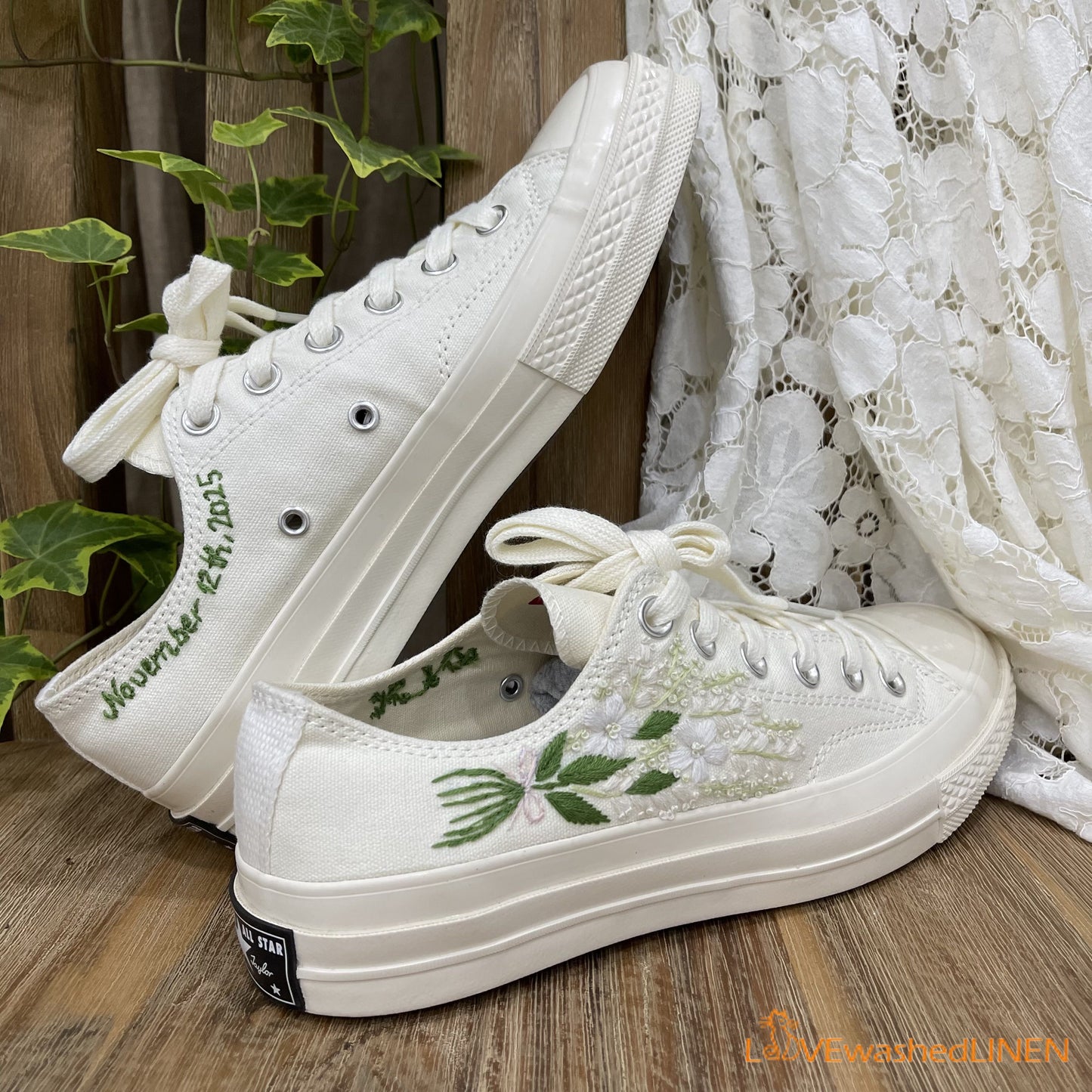 Custom Coverse Chuck Taylor/ Wedding Flowers Embroidered Converse/ Bridal Flowers Embroidered Sneakers Wedding Flowers Embroidered Sneakers/