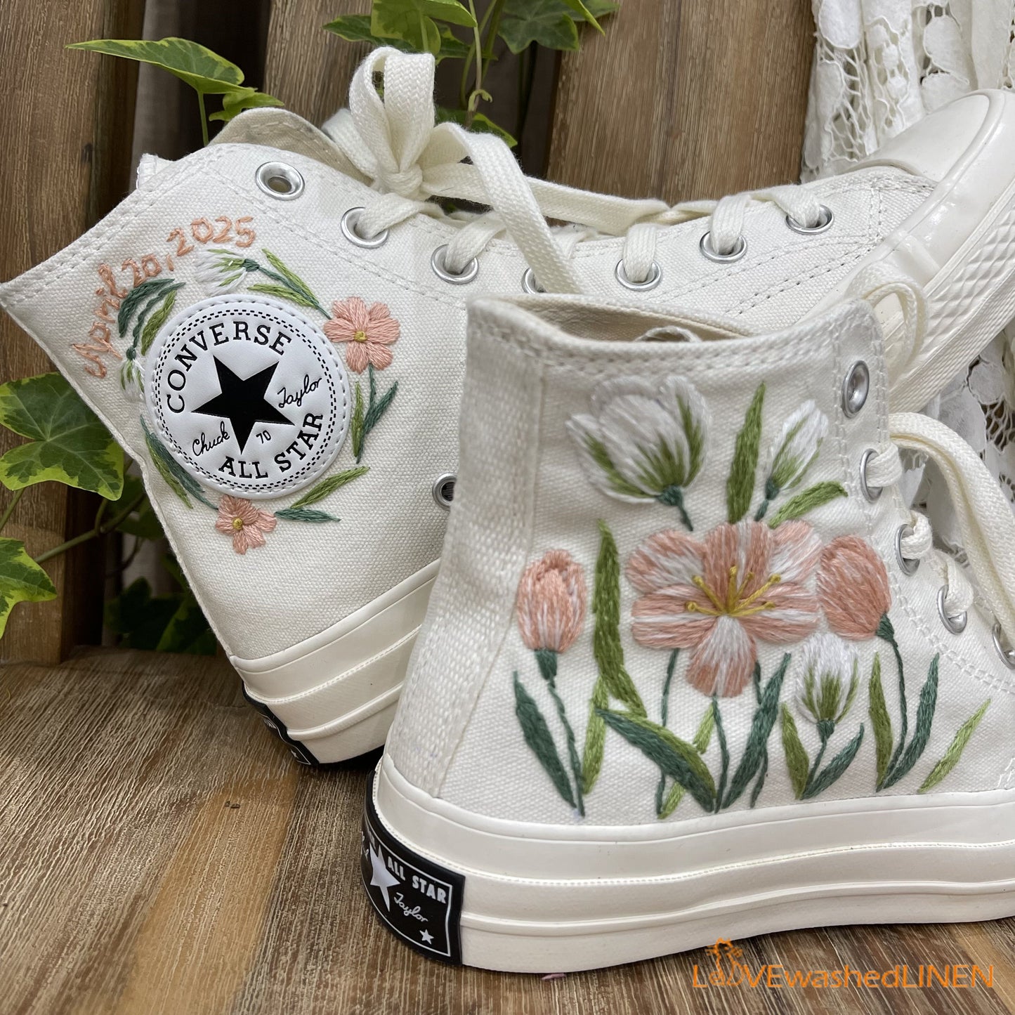 Custom Coverse Chuck Taylor/ Wedding Flowers Embroidered Converse/ Bridal Flowers Embroidered Sneakers Wedding Flowers Embroidered Sneakers