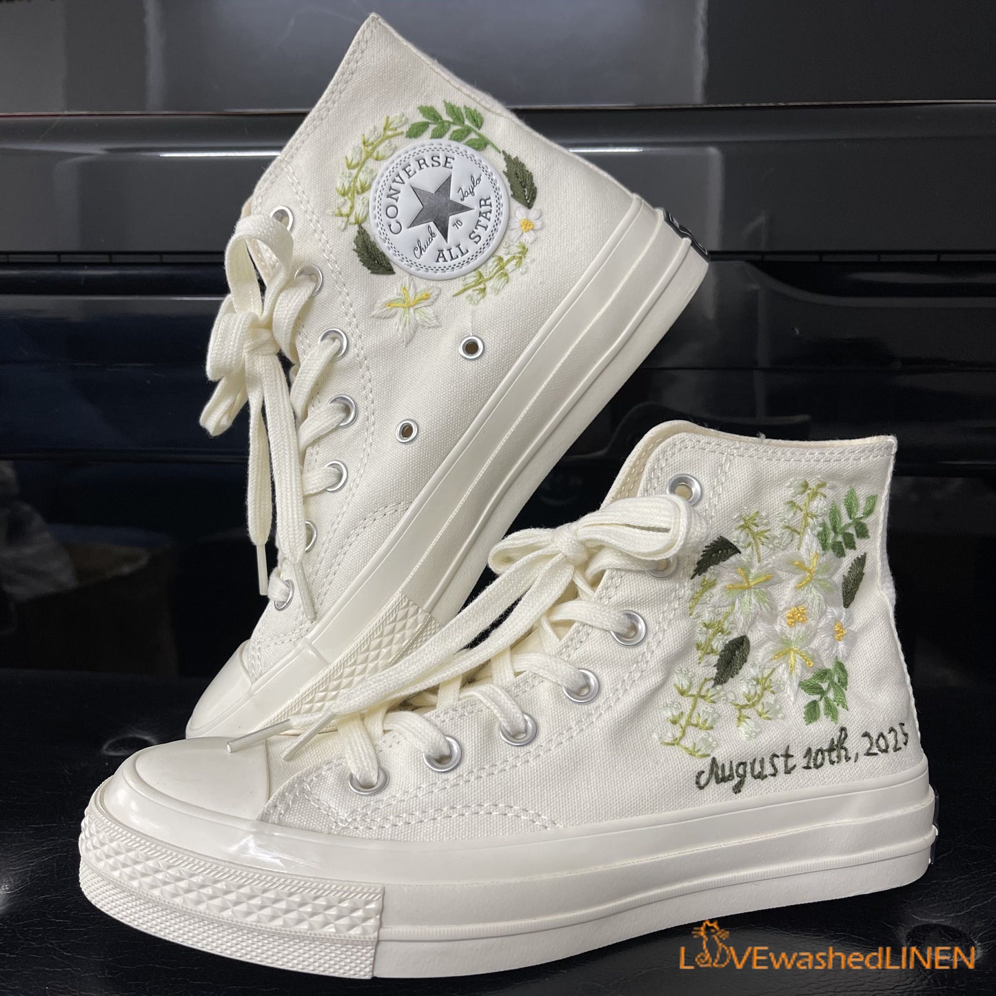 Custom Coverse Chuck Taylor/ Wedding Flowers Embroidered Converse/ Bridal Flowers Embroidered Sneakers Wedding Flowers Embroidered Sneakers/