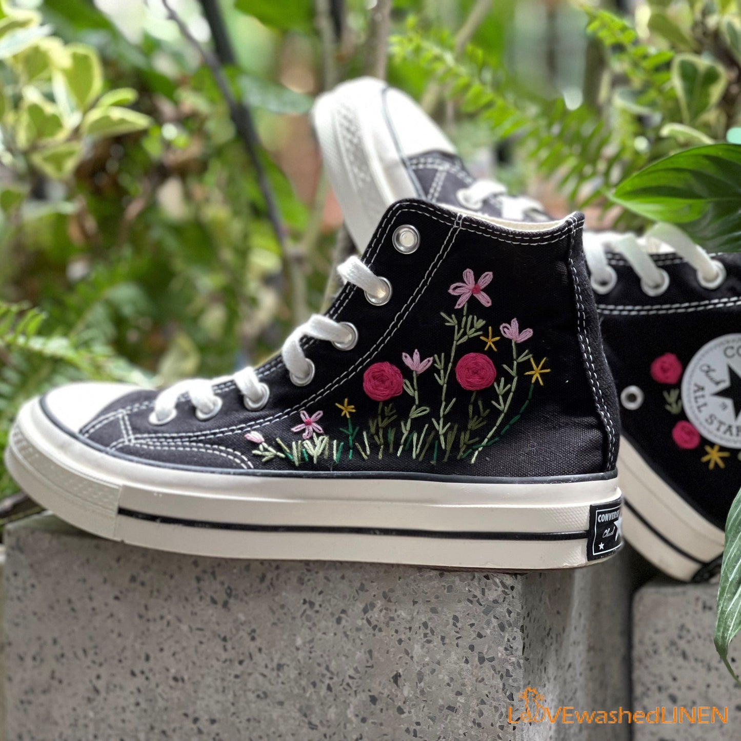 Custom Converse Chuck Taylor/ Garden Flowers Embroidered Convesre/Wedding Flowers Embroidered Sneakers/Bridal Flowers Embroidered Convesre