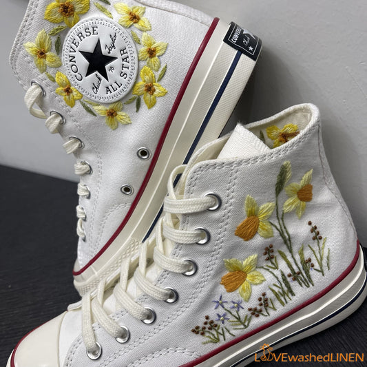 Custom Embroidered Converse High Tops Chuck Taylor 1970s/ Sweet Daffodil Converse/ Custom Daffodil Embroidered Converse Chuck Taylor