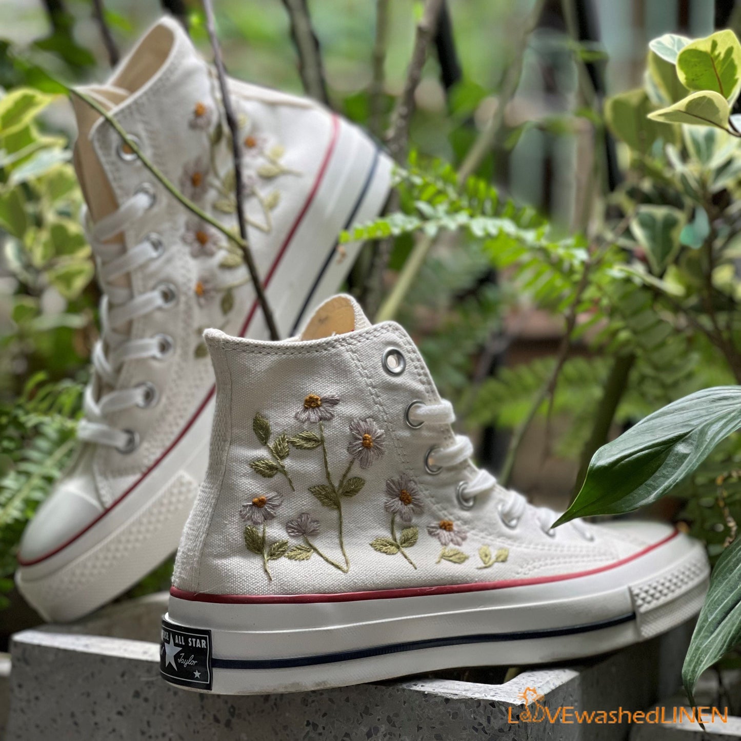 Custom Embroidered Converse High Tops/ Custom Converse Chuck Taylor 1970s Embroidered Daisy Flower/ Wedding sneakers/ Wedding Gift