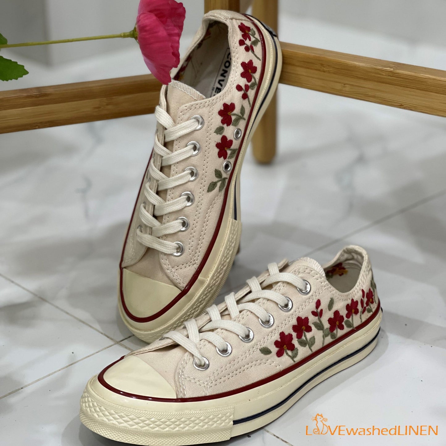 Embroidered Converse/ Custom Converse Chuck Taylor Embroidered Flower/ Embroidered Converse Low Tops