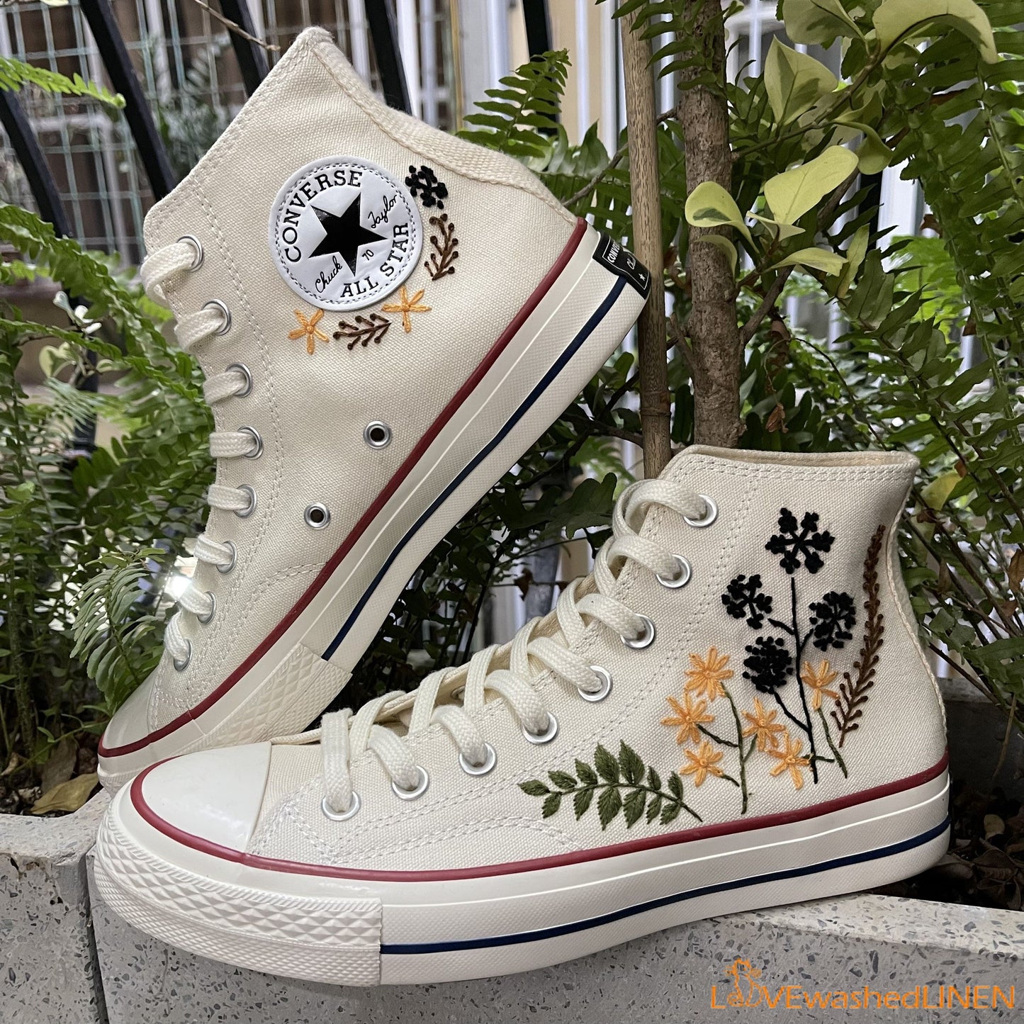 Custom Embroidered Dandelion Converse High Tops Chuck Taylor 1970s/ Custom Converse Chuck Taylor Embroidered Dandelion Sneakers