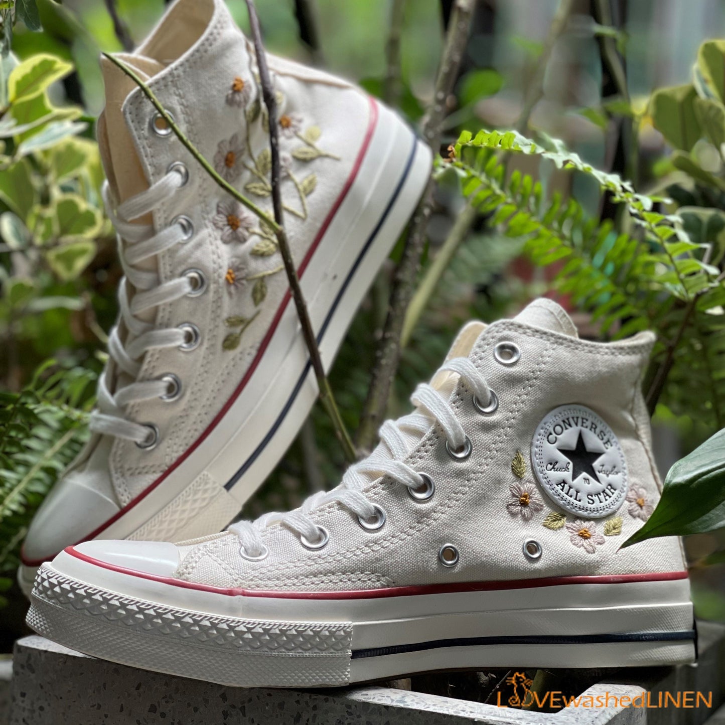 Custom Embroidered Converse High Tops/ Custom Converse Chuck Taylor 1970s Embroidered Daisy Flower/ Wedding sneakers/ Wedding Gift