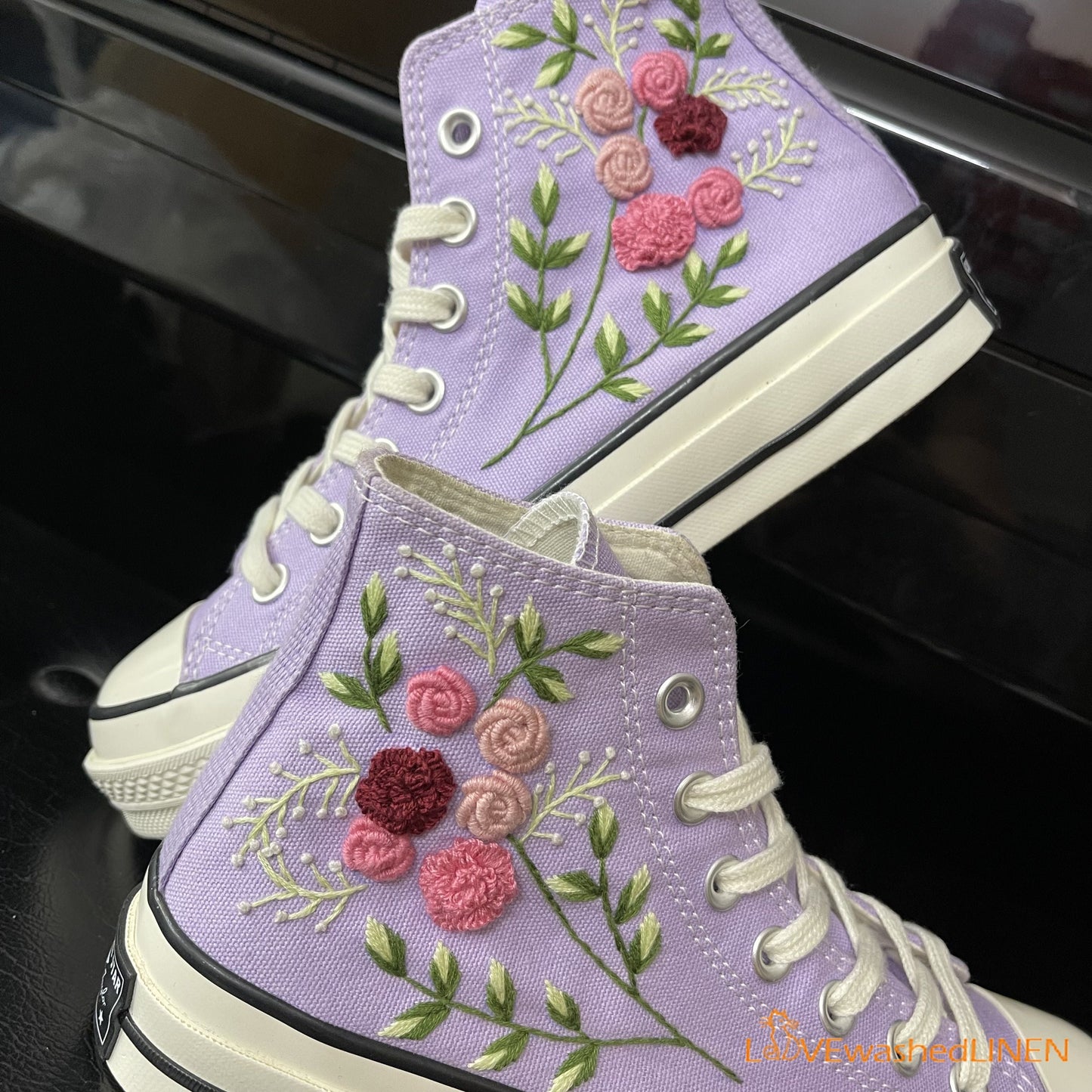 Custom Converse Chuck Taylor Embroidered Jolie Roses Flower/ Embroidered Converse Custom Wedding / Wedding Sneakers