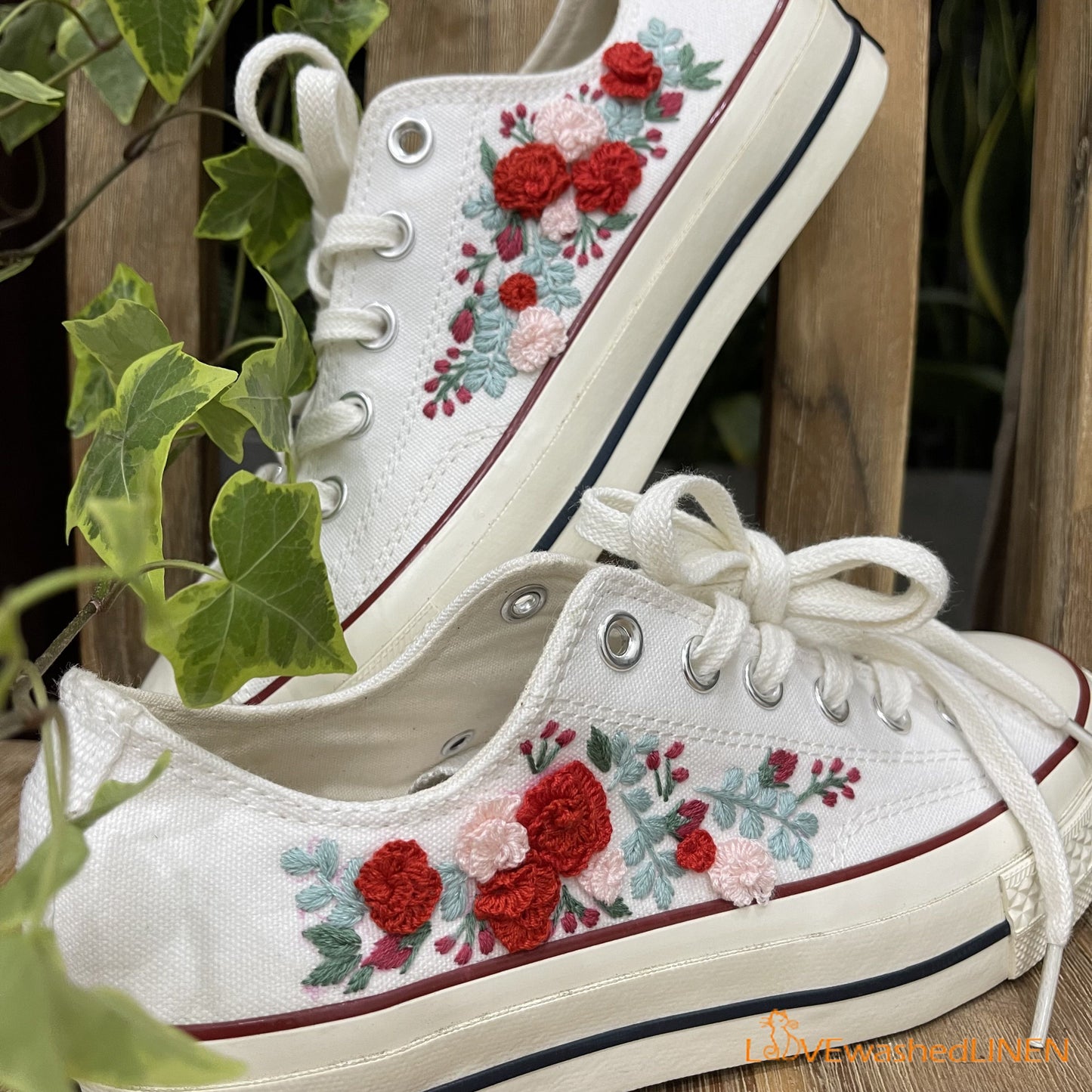 Custom Converse Chuck Taylor Embroidered / Wedding Flowers Embroidered Converse Low Tops /Bridal Flowers Embroidered Sneakers