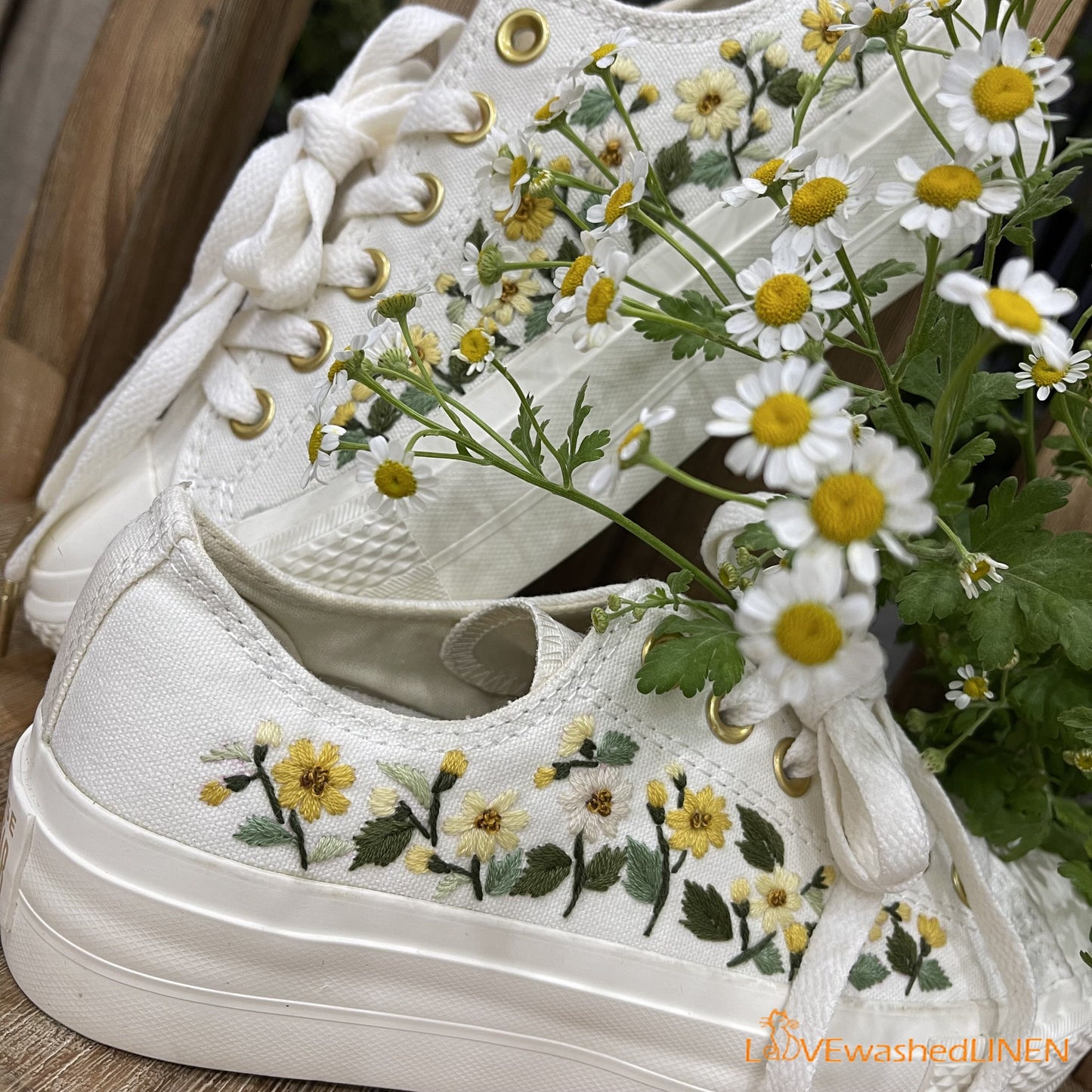 Custom Coverse Platform/Wedding Flowers Embroidered Converse/Bridal Flowers Embroidered Sneakers/ Tana Daisies Flowers Embroidered Sneakers