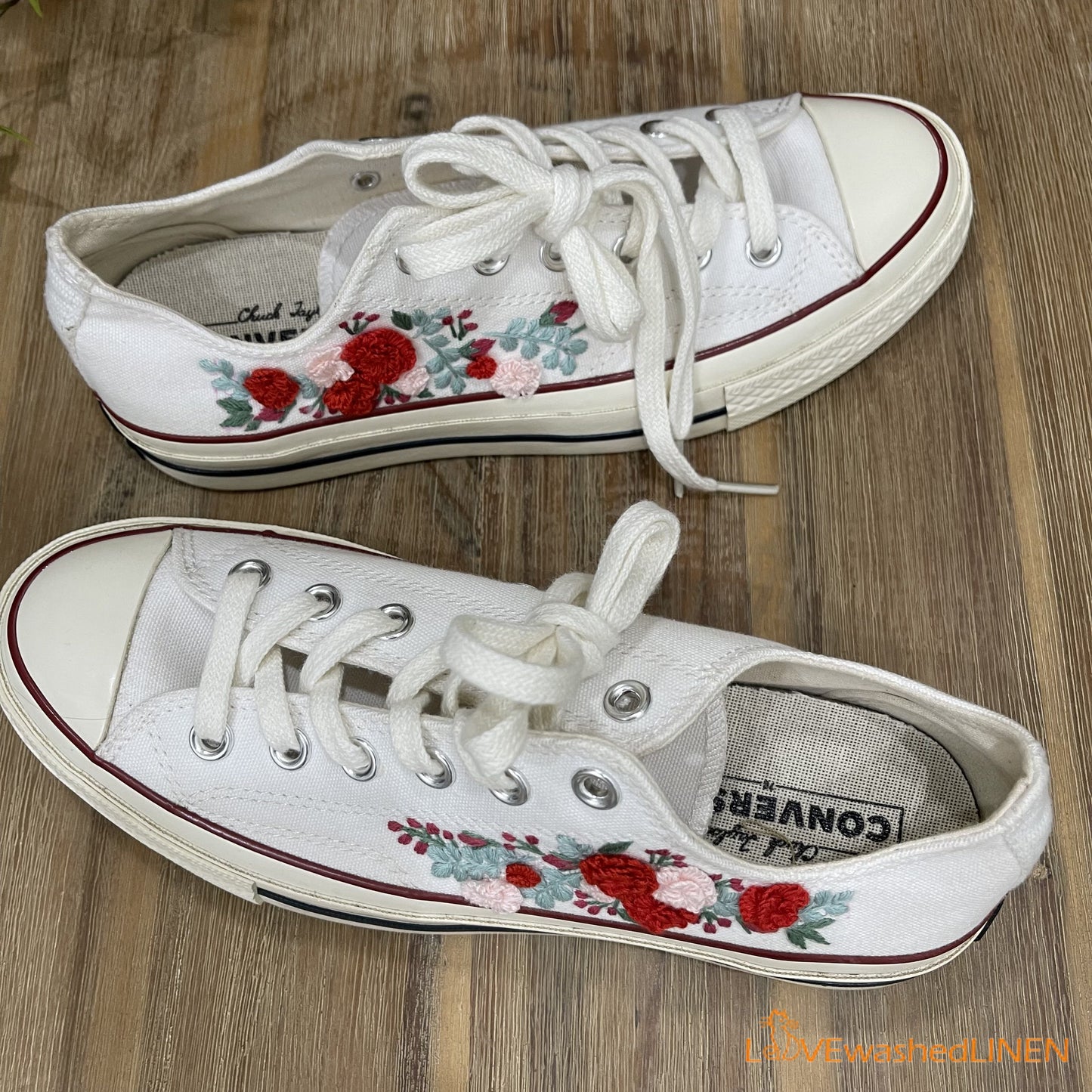 Custom Converse Chuck Taylor Embroidered / Wedding Flowers Embroidered Converse Low Tops /Bridal Flowers Embroidered Sneakers