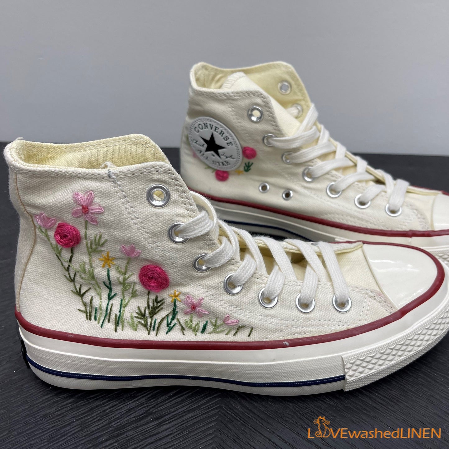 Custom Converse Chuck Taylor/ Garden Flowers Embroidered Convesre/Wedding Flowers Embroidered Sneakers/Bridal Flowers Embroidered Convesre