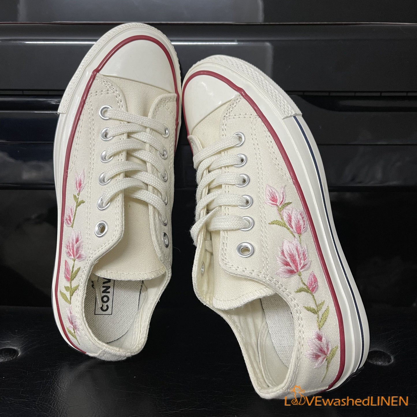 Embroidered Converse/ Custom Converse Chuck Taylor Magnolia Embroidered/ Magnolia Embroidered Converse Low Tops/ Embroidered Sneakers