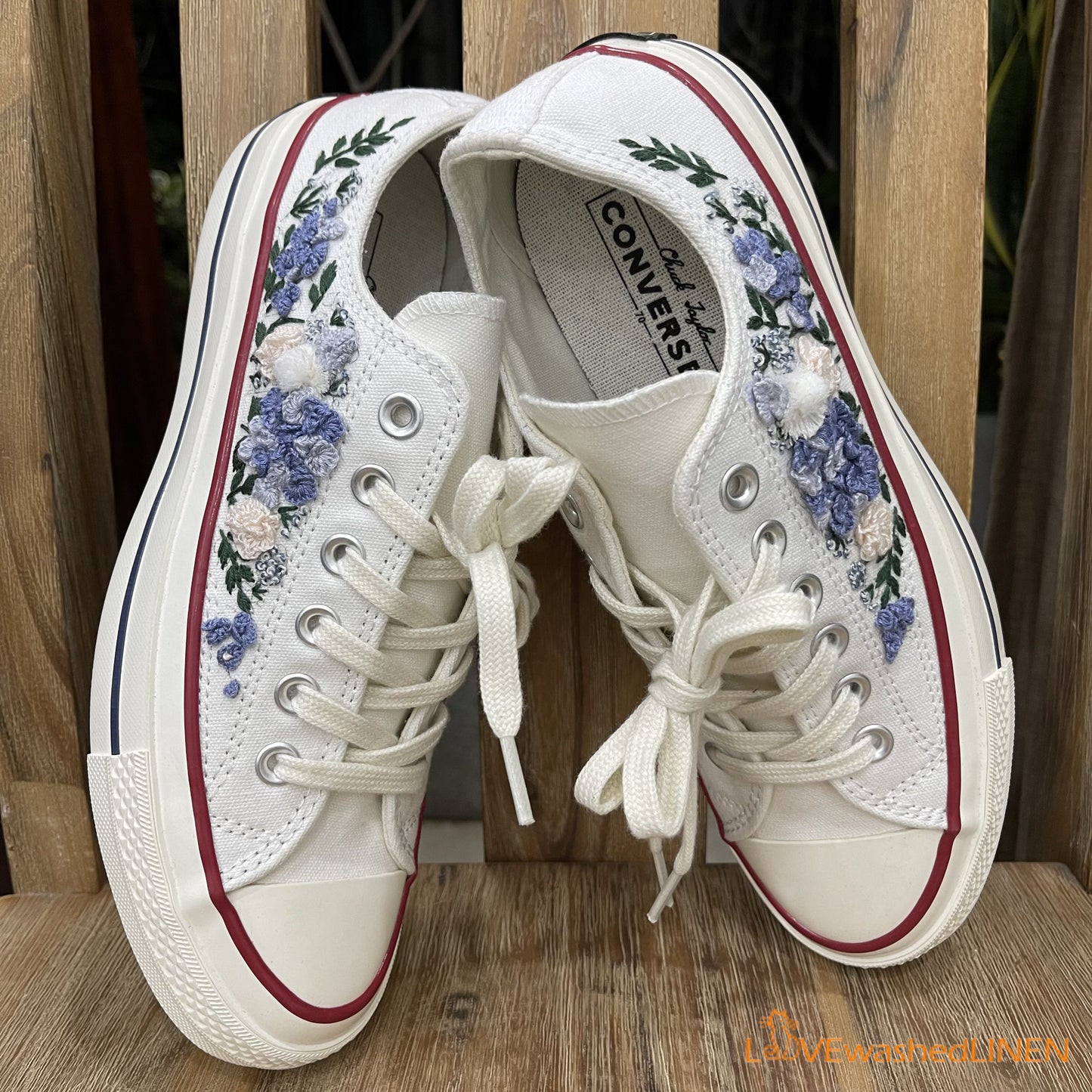 Custom Converse Chuck Taylor Embroidered / Wedding Flowers Embroidered Converse Low Tops /Bridal Flowers Embroidered Sneakers