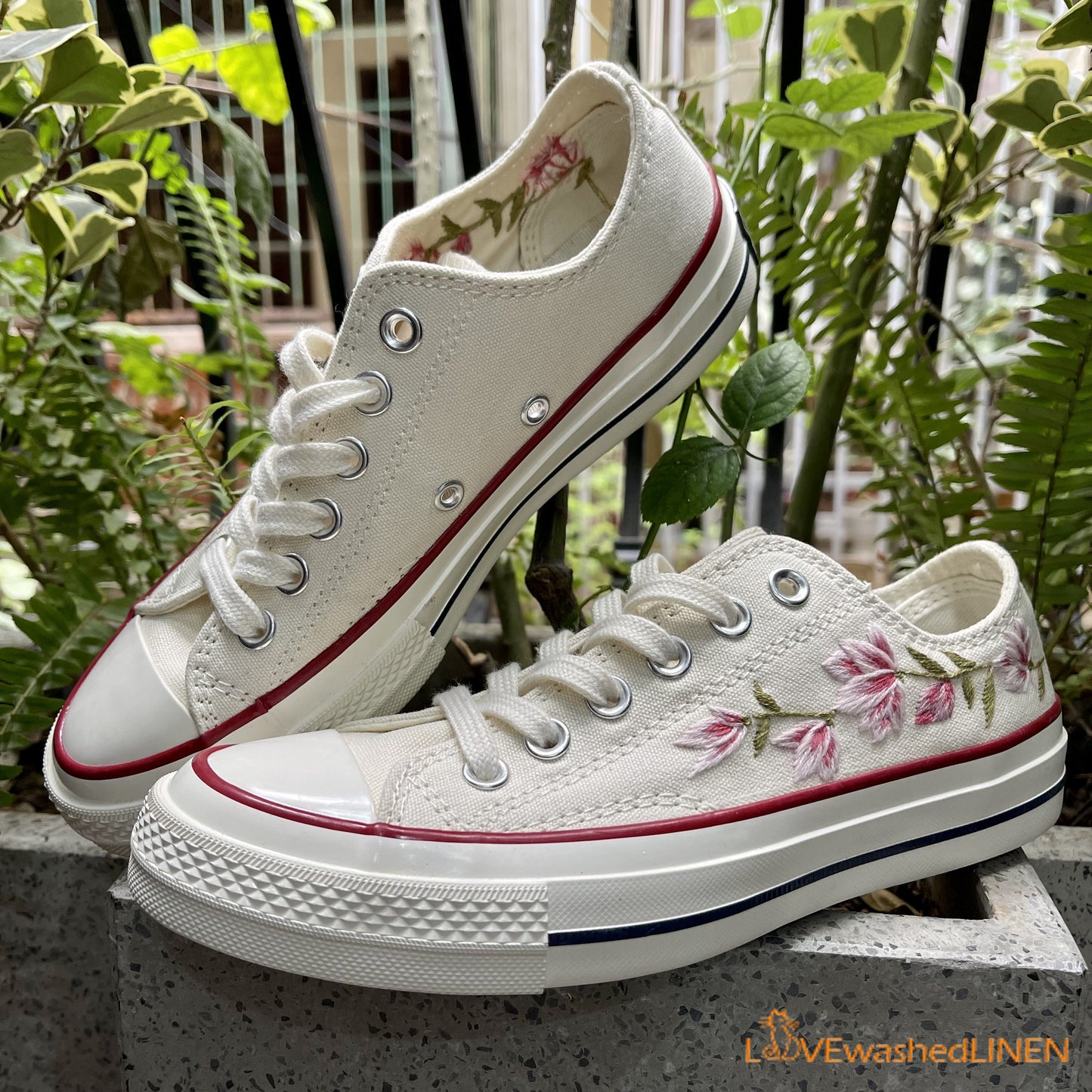 Embroidered Converse/ Custom Converse Chuck Taylor Magnolia Embroidered/ Magnolia Embroidered Converse Low Tops/ Embroidered Sneakers