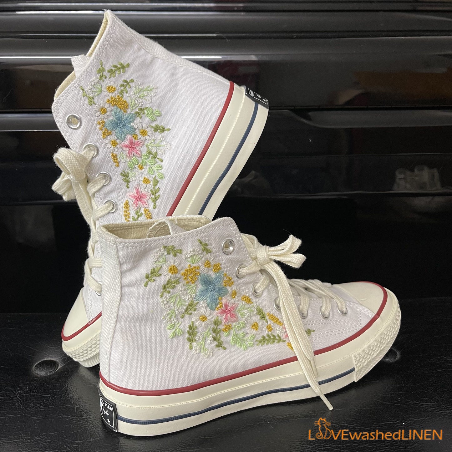 Custom Coverse Chuck Taylor/Wedding Flowers Embroidered Converse/Bridal Flowers Embroidered Sneakers/ Wildflowers Embroidered Sneakers