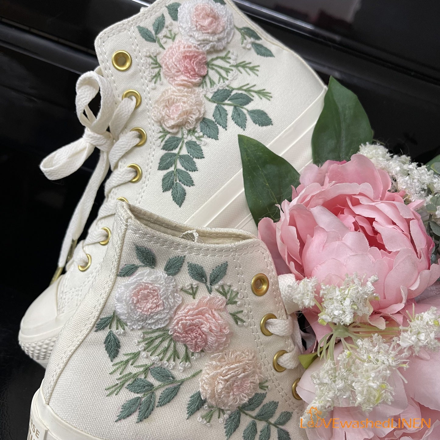 Custom Coverse Platform/Wedding Flowers Embroidered Converse/Bridal Flowers Embroidered Sneakers/Wedding English Roses Embroidered Sneakers