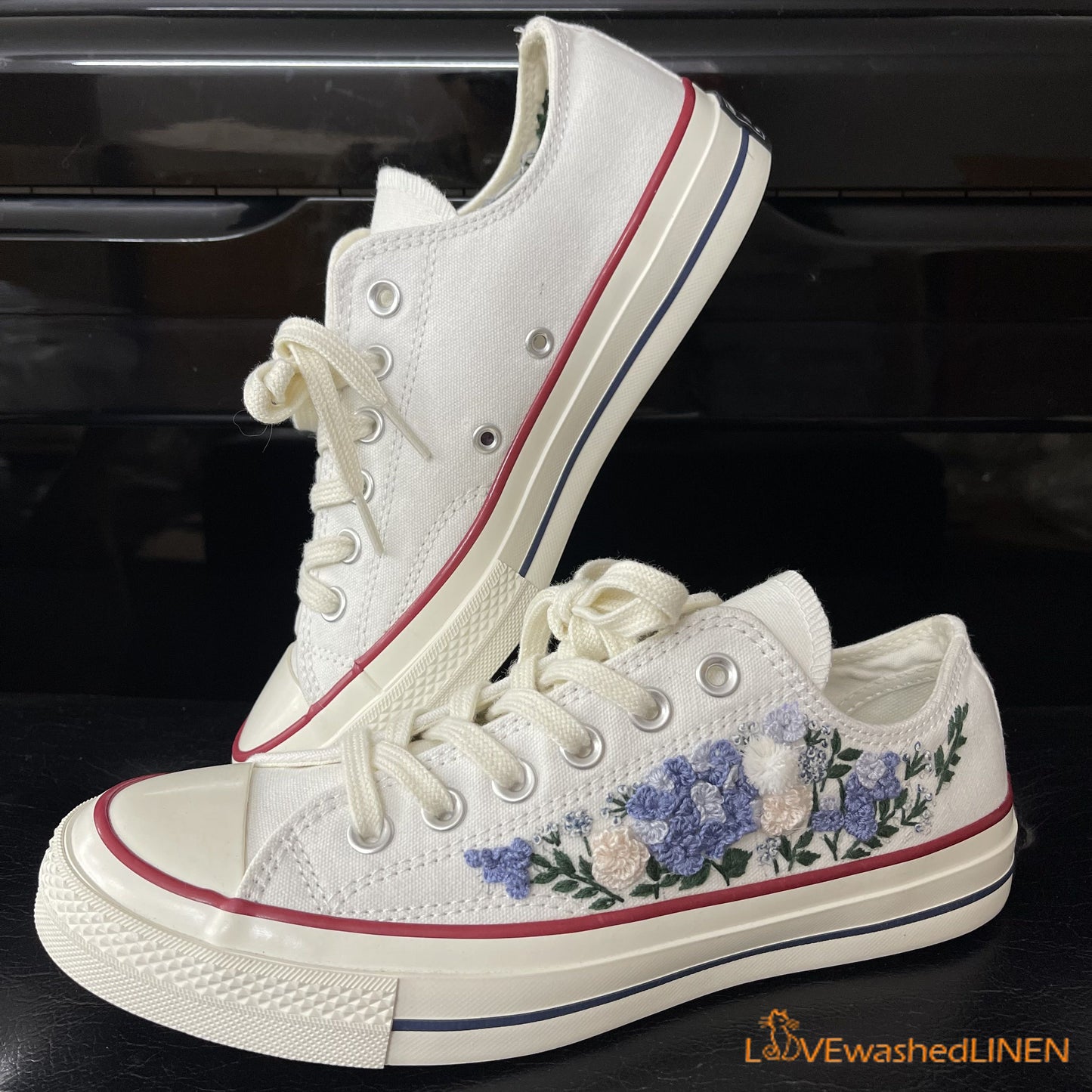 Custom Converse Chuck Taylor Embroidered / Wedding Flowers Embroidered Converse Low Tops /Bridal Flowers Embroidered Sneakers