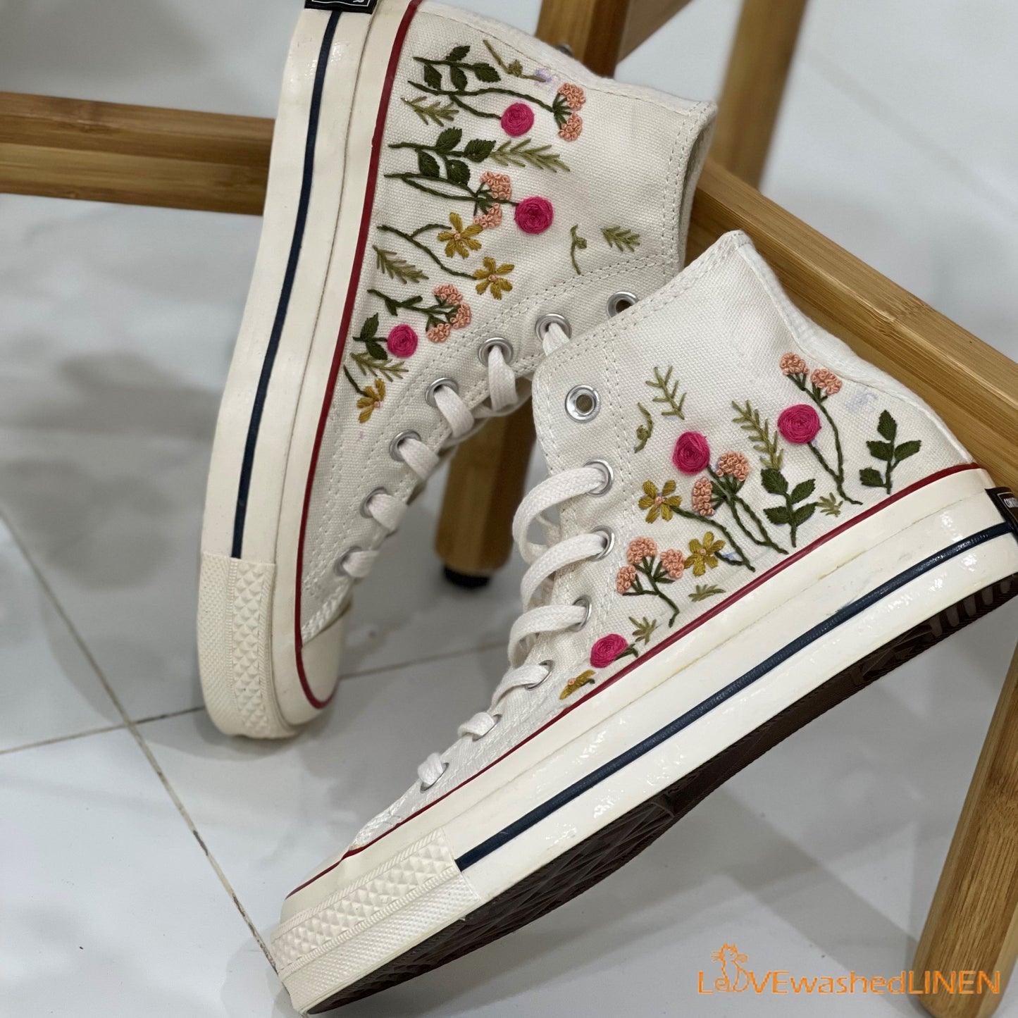 Custom Embroidered Converse High Tops Chuck Taylor 1970s/ Custom Converse Chuck Taylor Embroidered Minie Flower