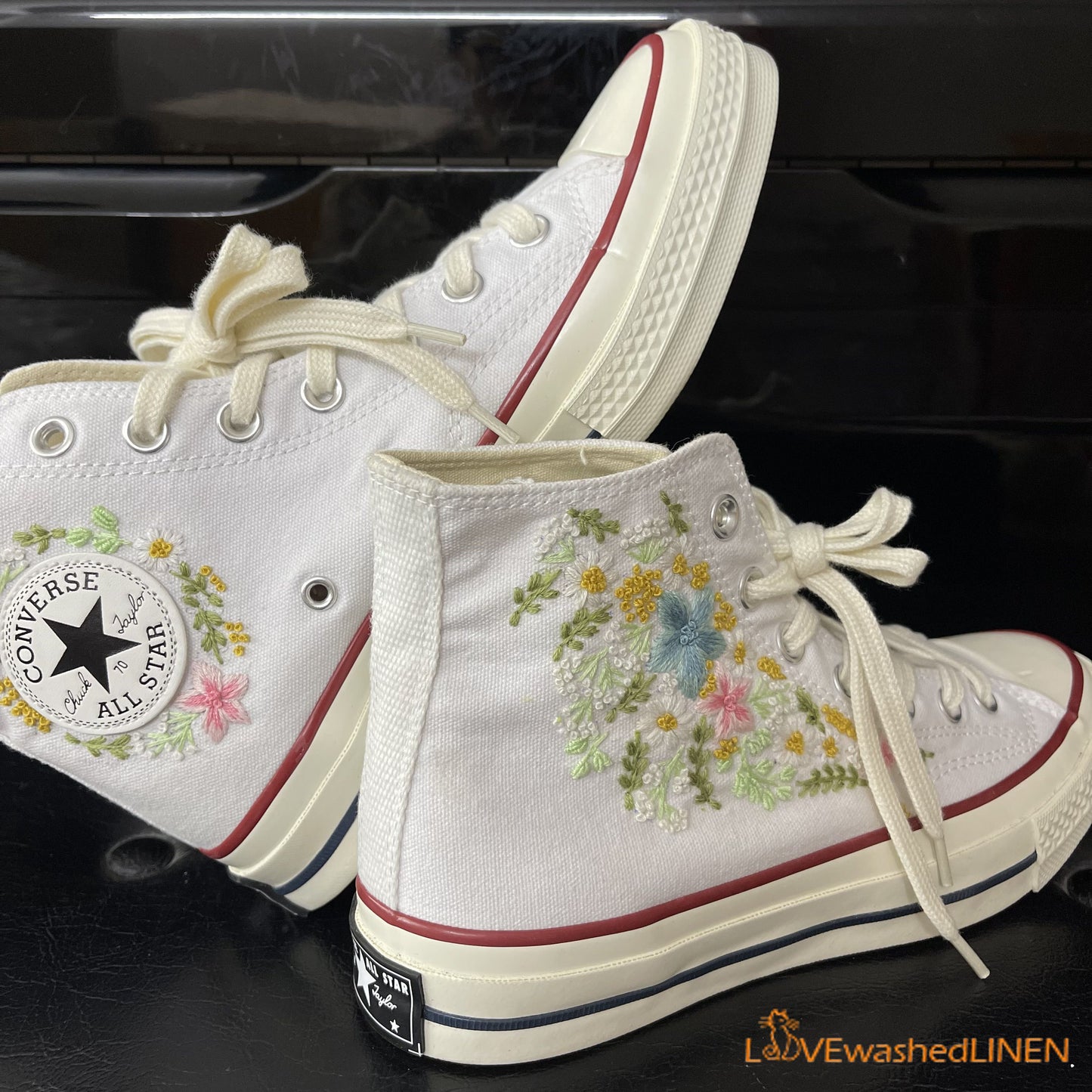 Custom Coverse Chuck Taylor/Wedding Flowers Embroidered Converse/Bridal Flowers Embroidered Sneakers/ Wildflowers Embroidered Sneakers