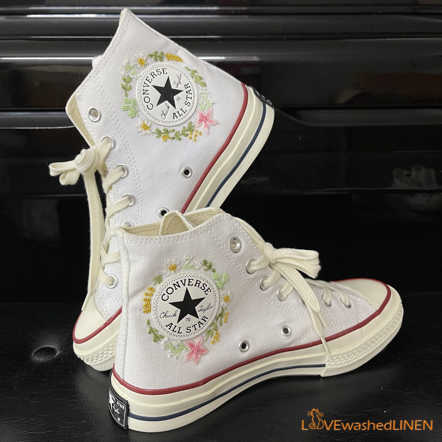 Custom Coverse Chuck Taylor/Wedding Flowers Embroidered Converse/Bridal Flowers Embroidered Sneakers/ Wildflowers Embroidered Sneakers