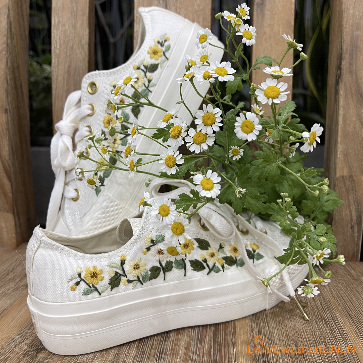 Custom Coverse Platform/Wedding Flowers Embroidered Converse/Bridal Flowers Embroidered Sneakers/ Tana Daisies Flowers Embroidered Sneakers