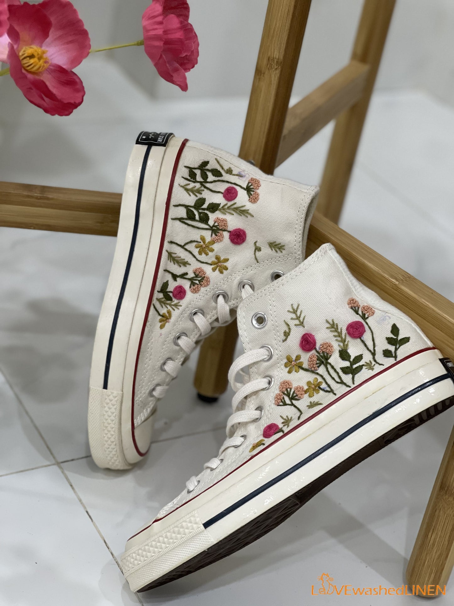 Custom Converse Chuck Taylor/ Garden Flowers Embroidered Convesre/Wedding Flowers Embroidered Sneakers/Bridal Flowers Embroidered Convesre