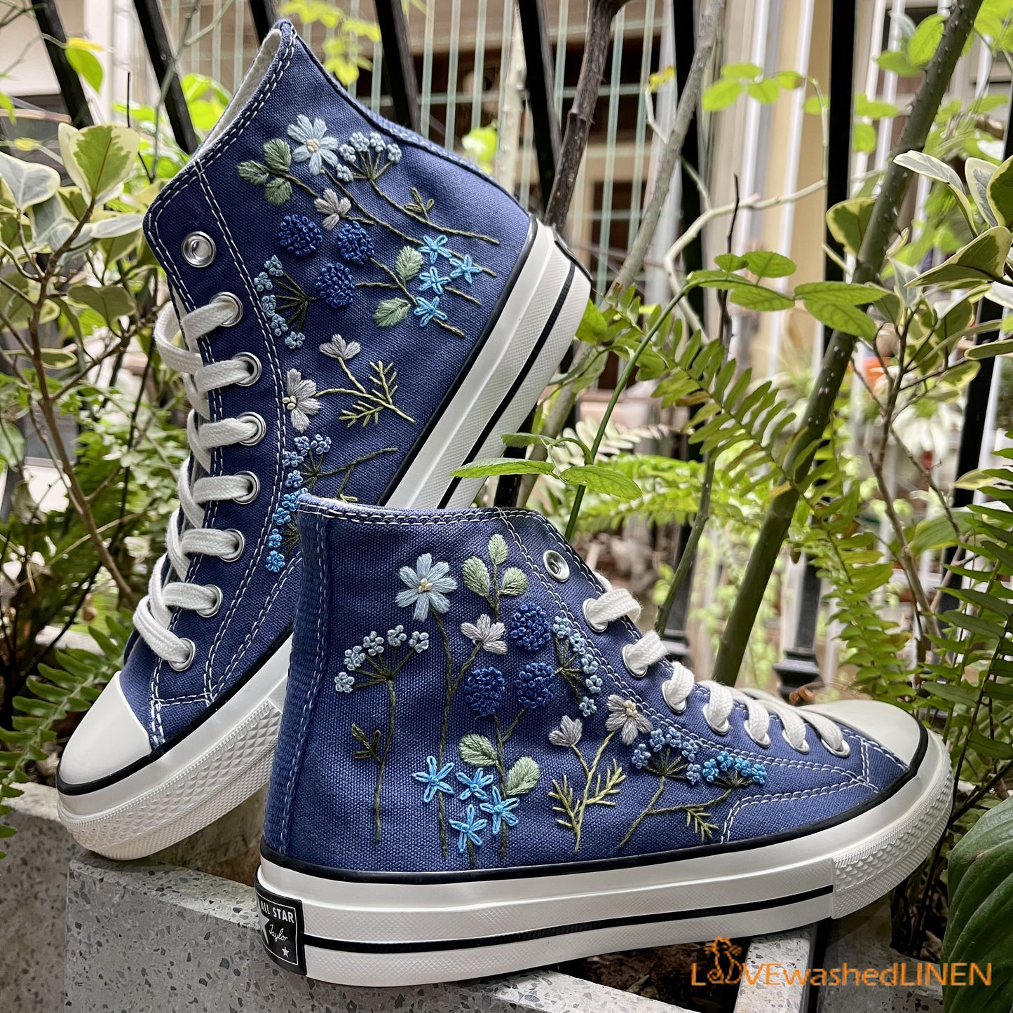 Custom Converse Chuck Taylor/ Garden Flowers Embroidered Convesre/Wedding Flowers Embroidered Sneakers/Bridal Flowers Embroidered Convesr