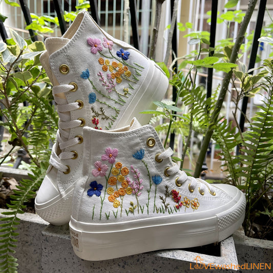 Custom Coverse Platform/ Wedding Flowers Embroidered Converse/ Bridal Flowers Embroidered Sneakers/ Wedding Flowers Embroidered Sneakers/