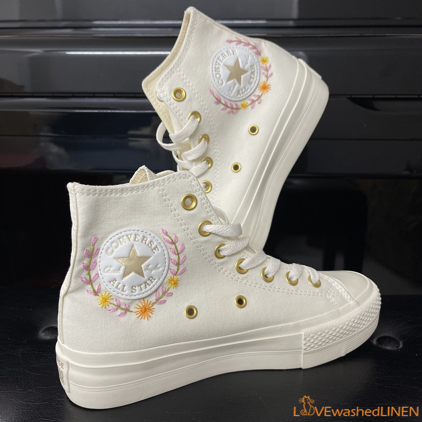 Custom Coverse Platform/ Wedding Flowers Embroidered Converse/ Bridal Flowers Embroidered Sneakers/ Wedding Flowers Embroidered Sneakers/