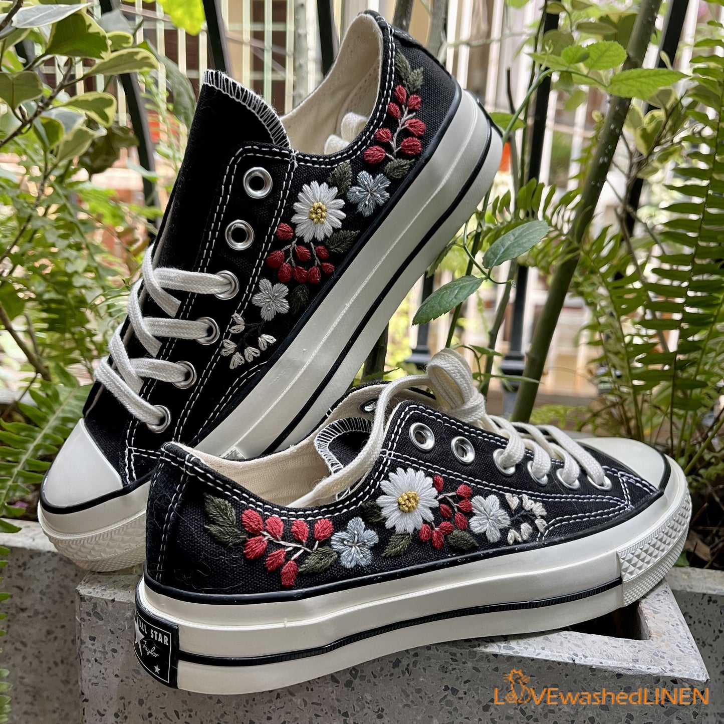 Embroidered Converse/ Custom Converse Chuck Taylor Embroidered Flower/ Flowers Embroidered Converse Low Tops/ Flowers Embroidered Shoes