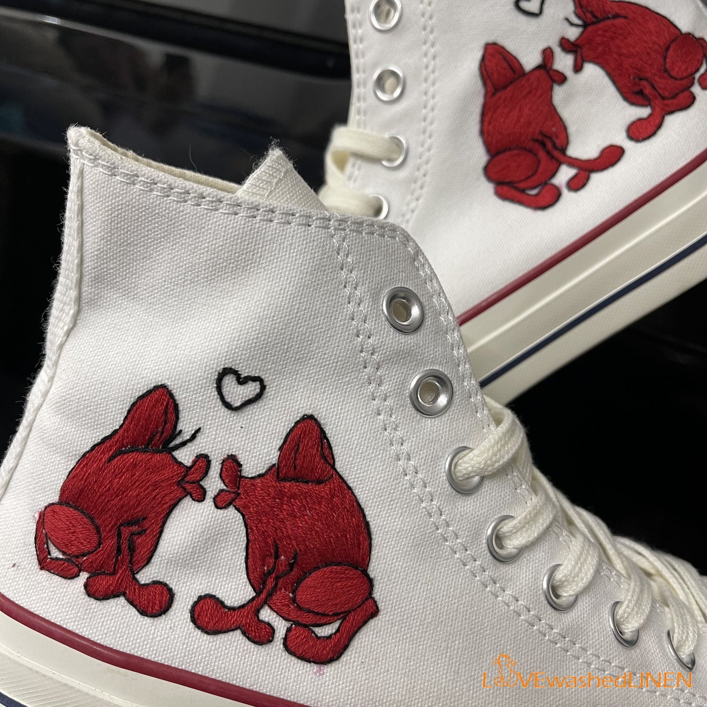 Custom Converse Chuck Taylor/ Frogs Embroidered Converse Shoes/ Frogs Embroidered Sneaker/ Wedding Lovers Frog Embroidered Shoes