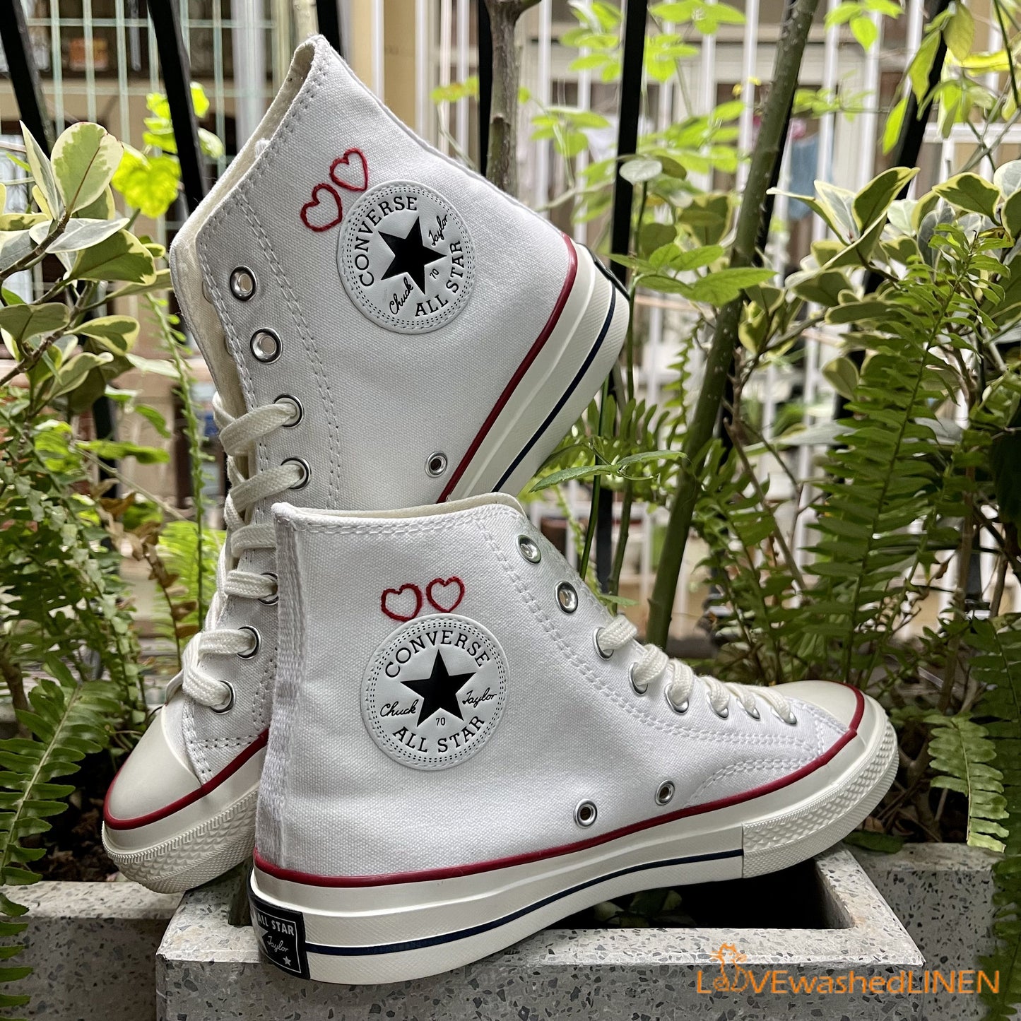 Custom Converse Chuck Taylor/ Frogs Embroidered Converse Shoes/ Frogs Embroidered Sneaker/ Wedding Lovers Frog Embroidered Shoes