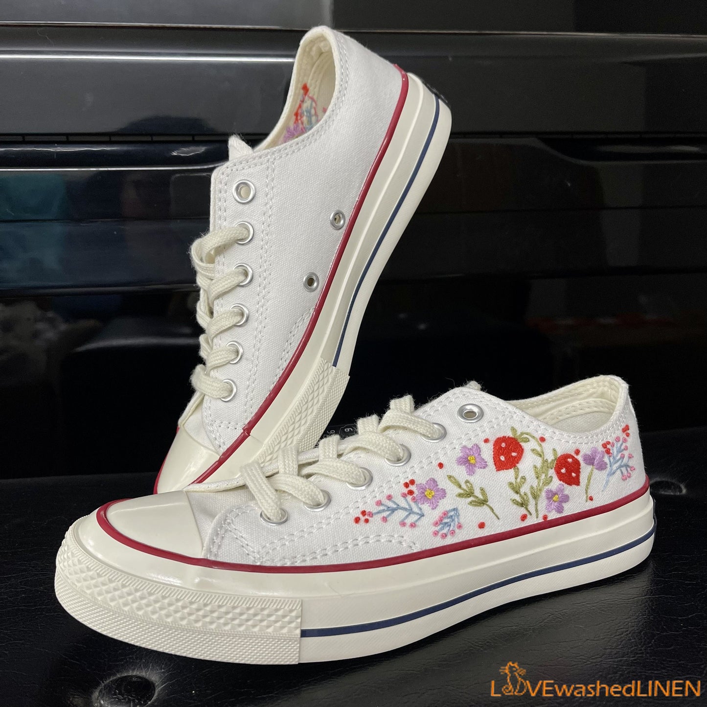 Embroidered Converse/ Custom Converse Chuck Taylor Embroidered Flowers/ Embroidered Converse Low Tops / Wedding Embroidered Shoes